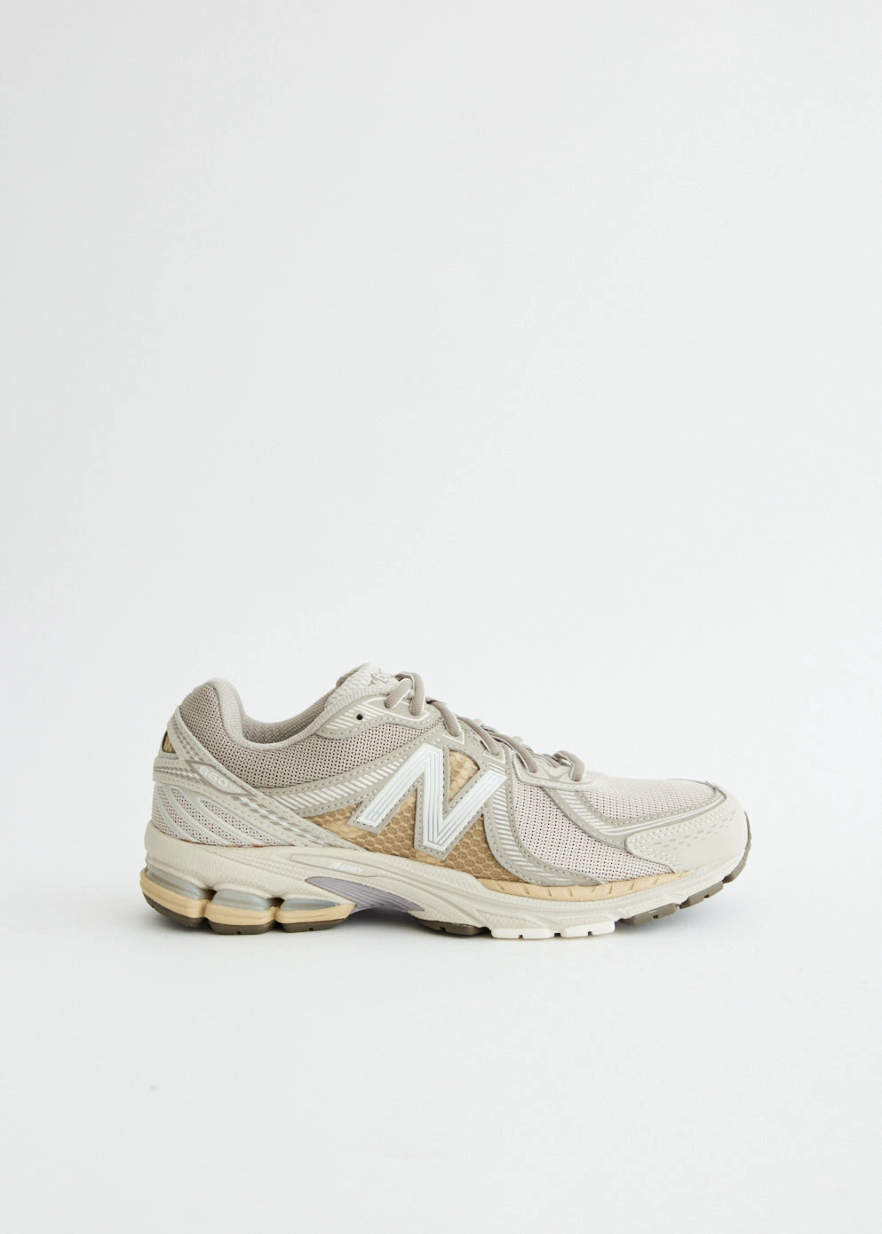 860v2 'Mars' Sneakers