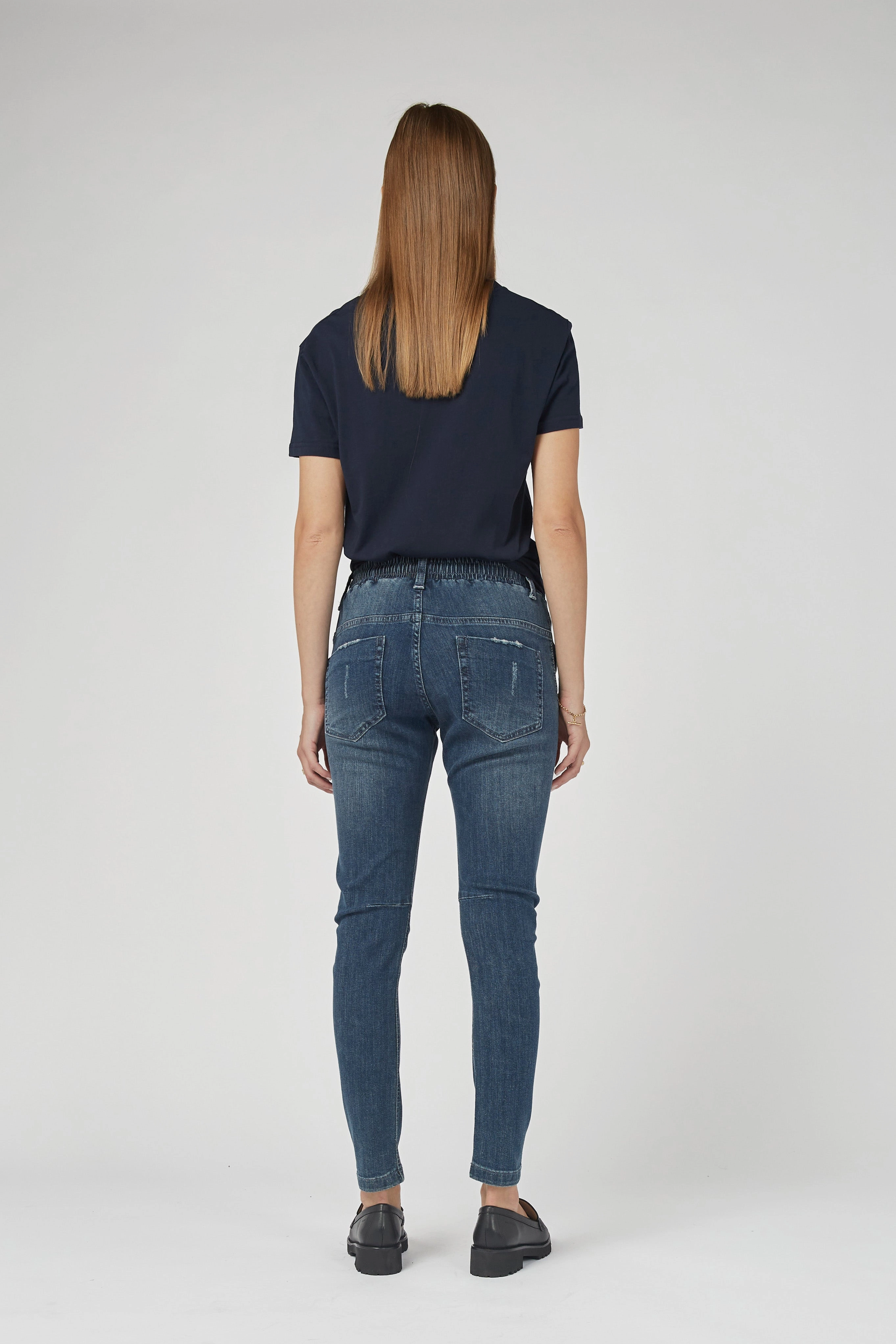 Active Classic Ankle Length Jeans