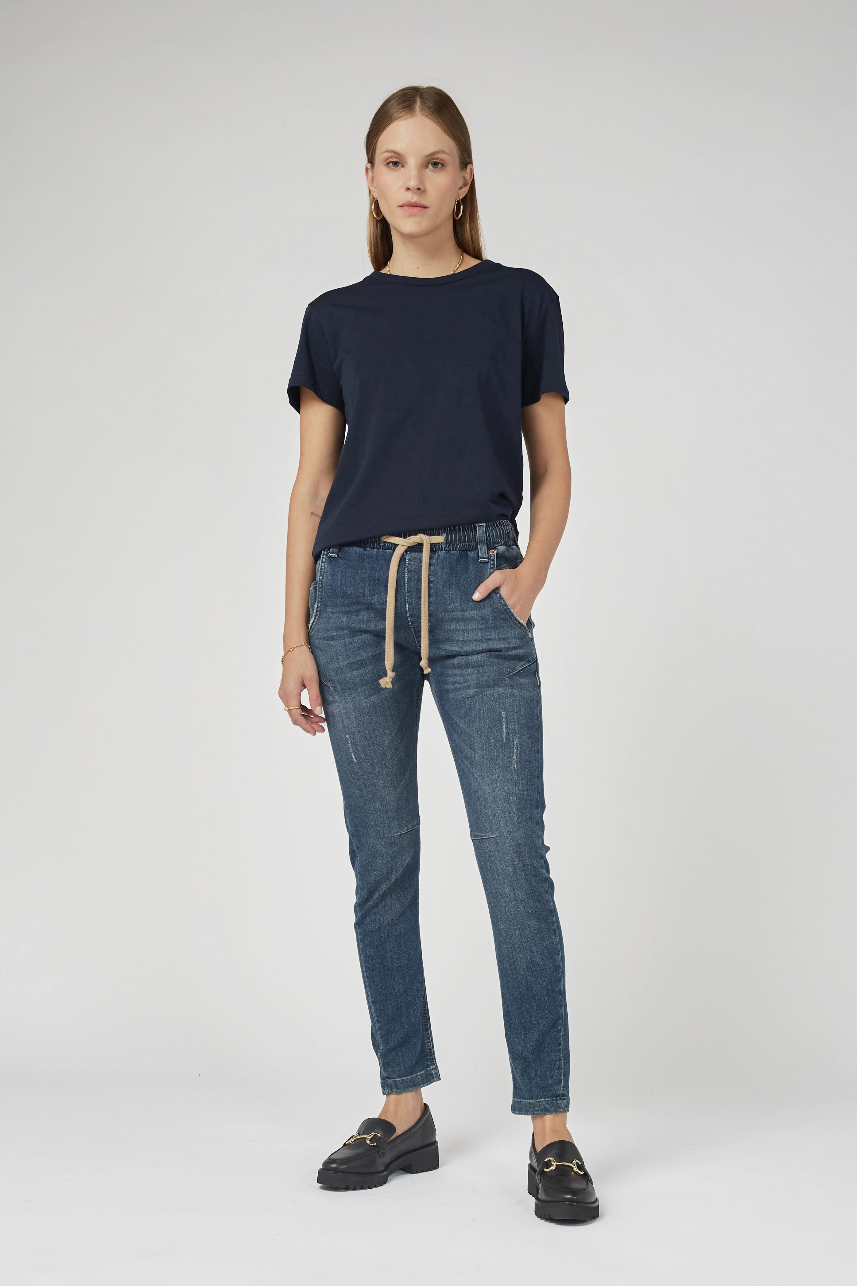 Active Classic Ankle Length Jeans