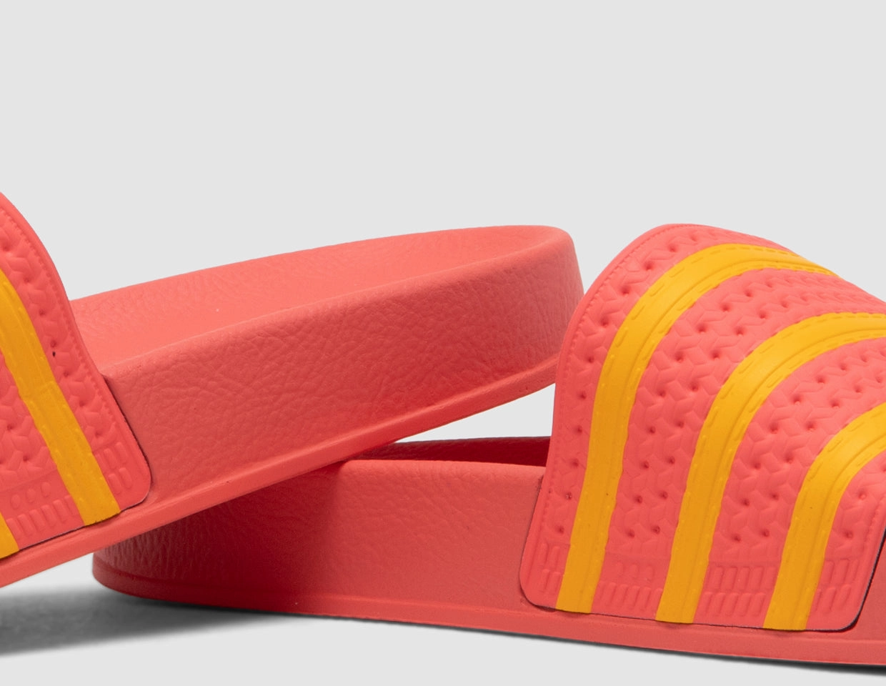adidas Originals Adilette Semi Turbo / Active Gold - Semi Turbo