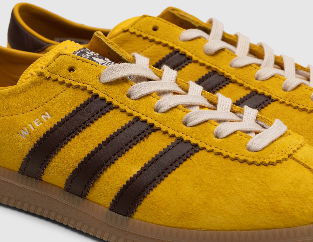 adidas Originals Wien City Series  / Yellow - size? exclusive
