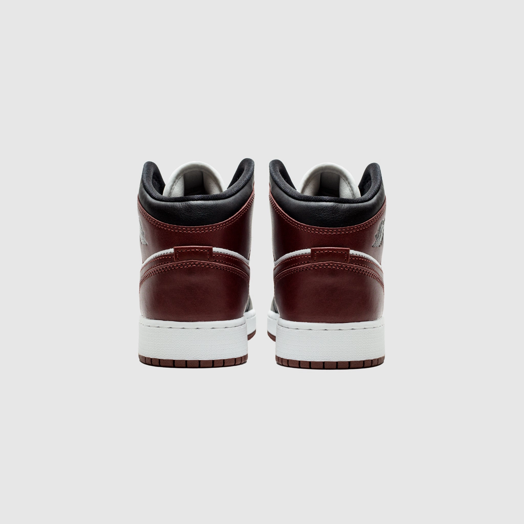 AIR JORDAN 1 MID SE (GS) DARK PONY