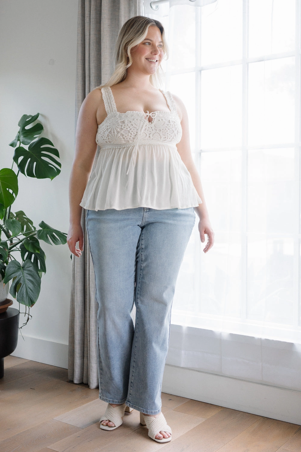 Allison High Rise Front Yoke Retro Wide Leg Jeans - PLUS