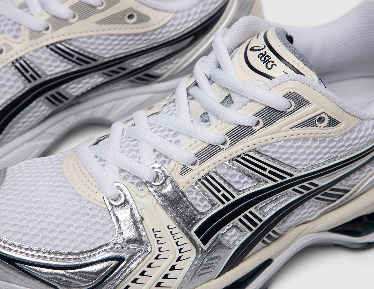 ASICS Women's Gel-Kayano 14 White / Midnight