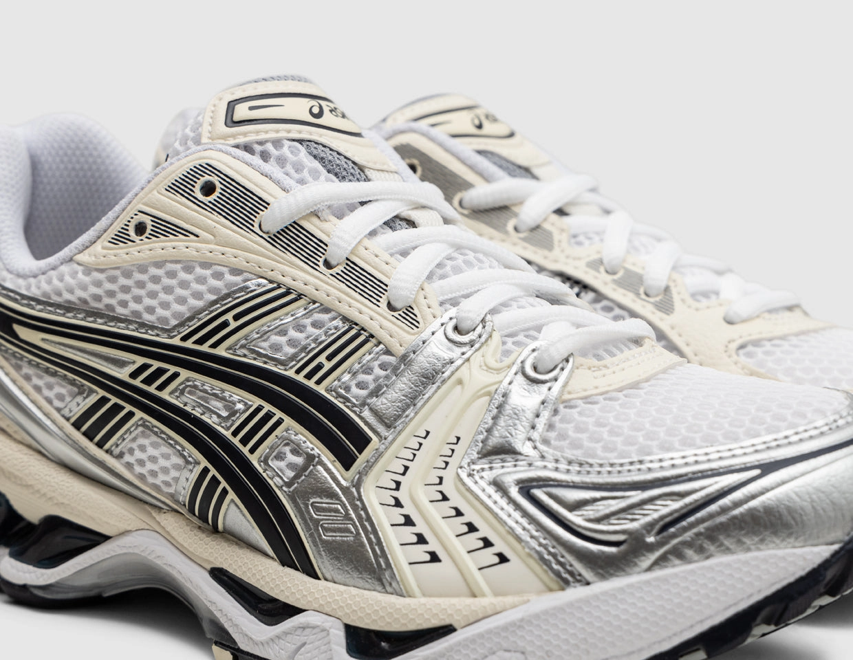 ASICS Women's Gel-Kayano 14 White / Midnight