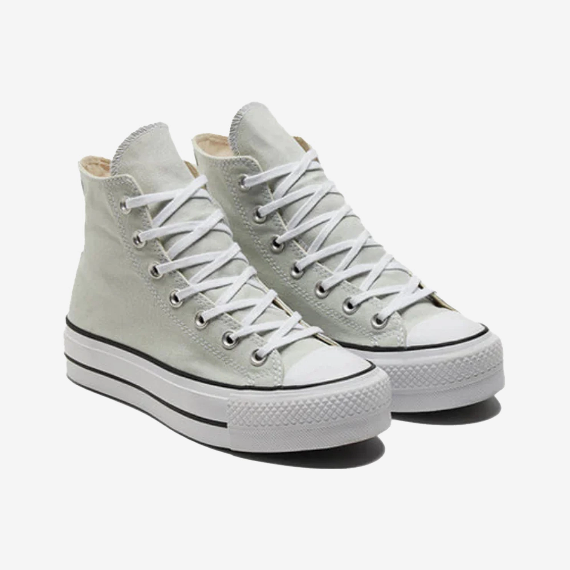 Converse | CHUCK TAYLOR ALL STAR PLATFORM CANVAS { WHITE