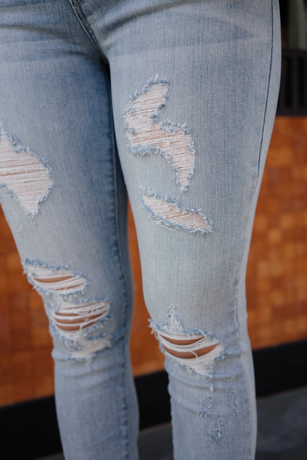 Darla Distressed Skinny Jeans