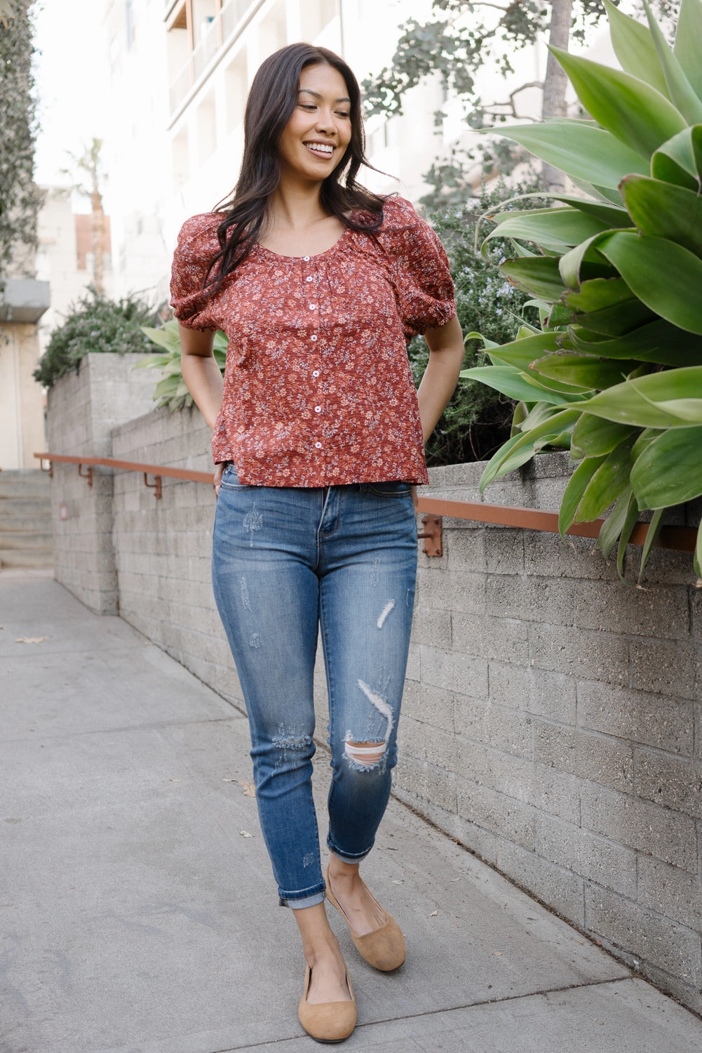 Farrah Mid-Rise Relaxed Fit Distressed Jeans