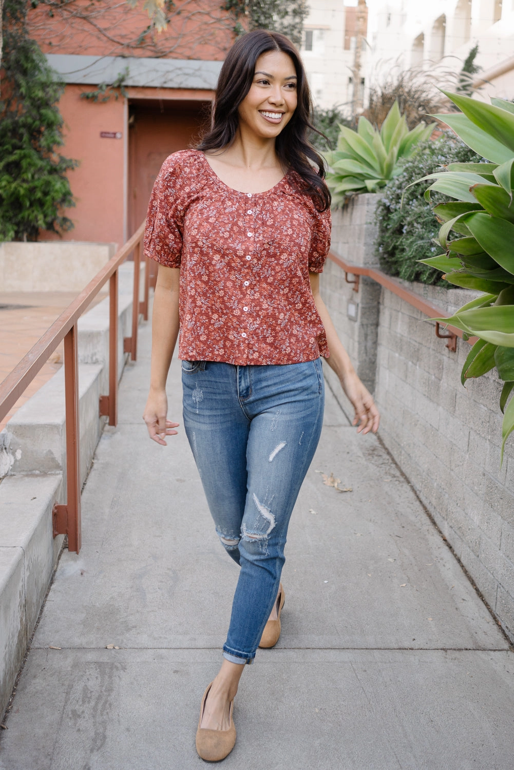 Farrah Mid-Rise Relaxed Fit Distressed Jeans