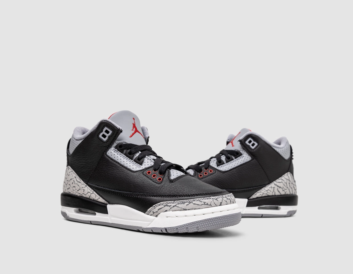 Jordan 3 Retro GS Black / Fire Red - Cement Grey