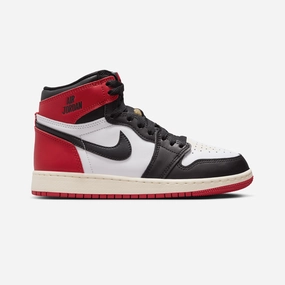 JORDAN | AIR JORDAN 1 HIGH OG (GS) BLACK TOE { WHITE/BLACK-VARSITY RED-SAIL