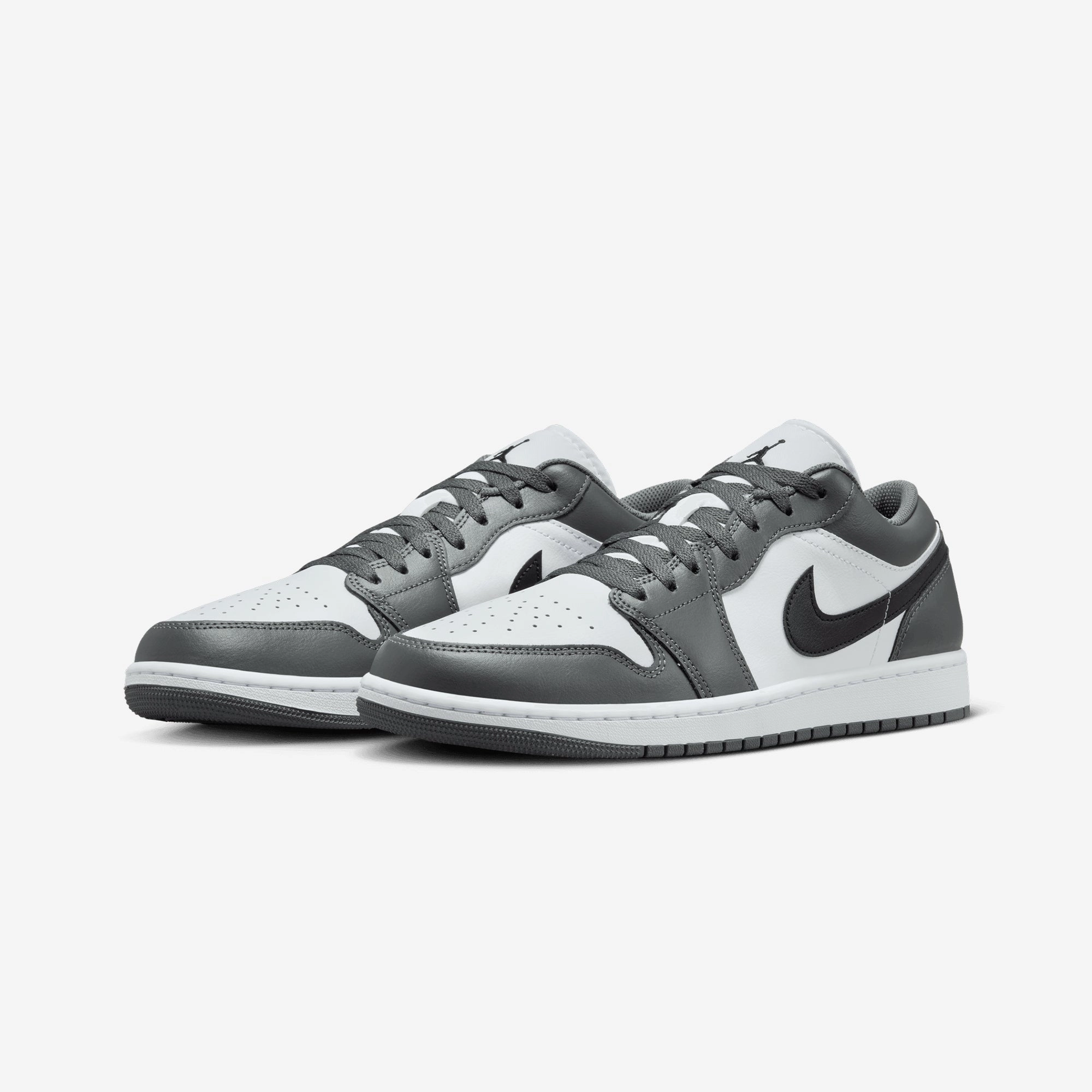 JORDAN | AIR JORDAN 1 LOW { WHITE/BLACK-IRON GREY