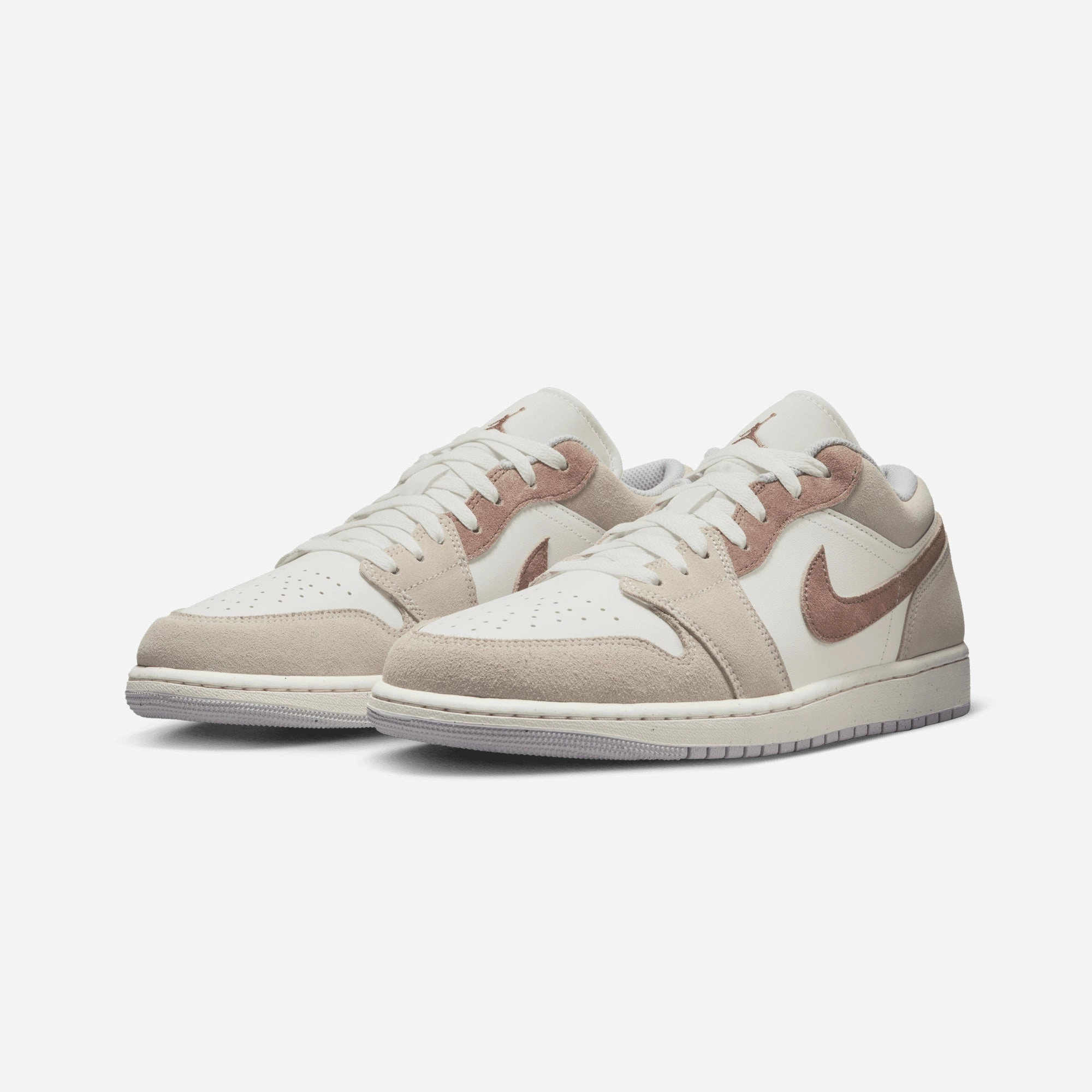 JORDAN | AIR JORDAN 1 LOW SE { LEGEND LT BROWN/ARCHAEO BROWN-SAIL