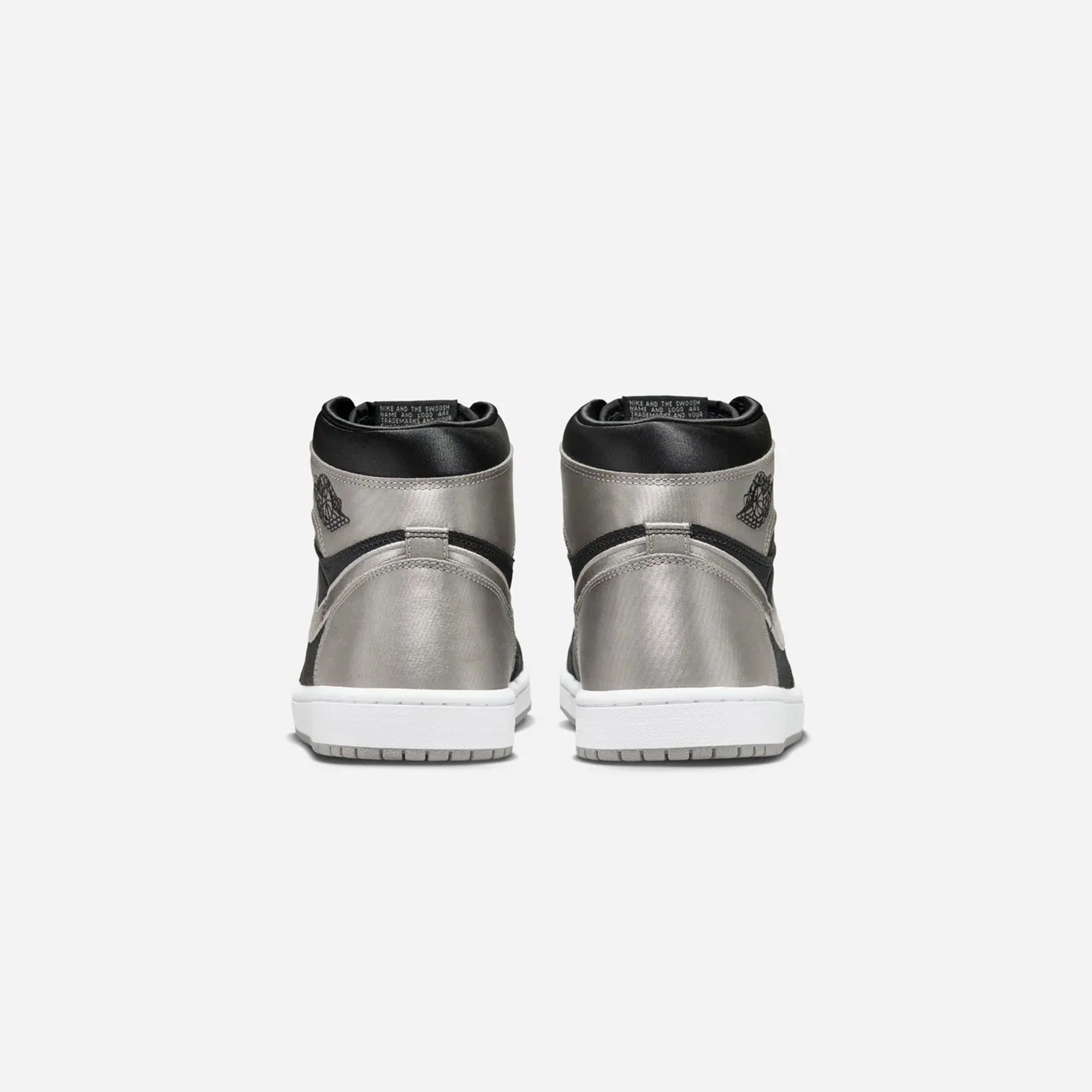 Jordan | AIR JORDAN 1 RETRO HIGH OG  { BLACK/MEDIUM GREY-WHITE