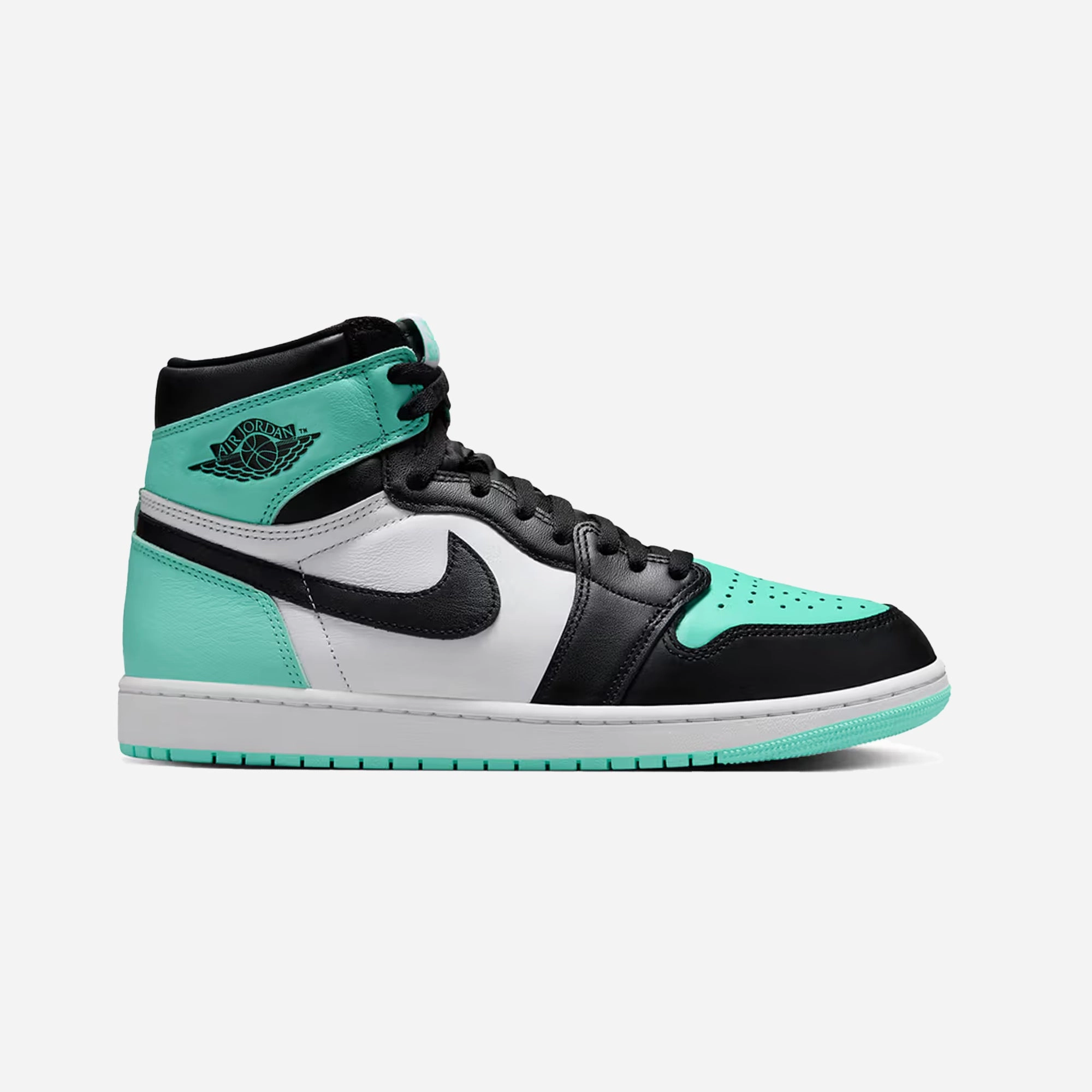 Jordan | AIR JORDAN 1 RETRO HIGH OG  { WHITE/BLACK-GREEN GLOW