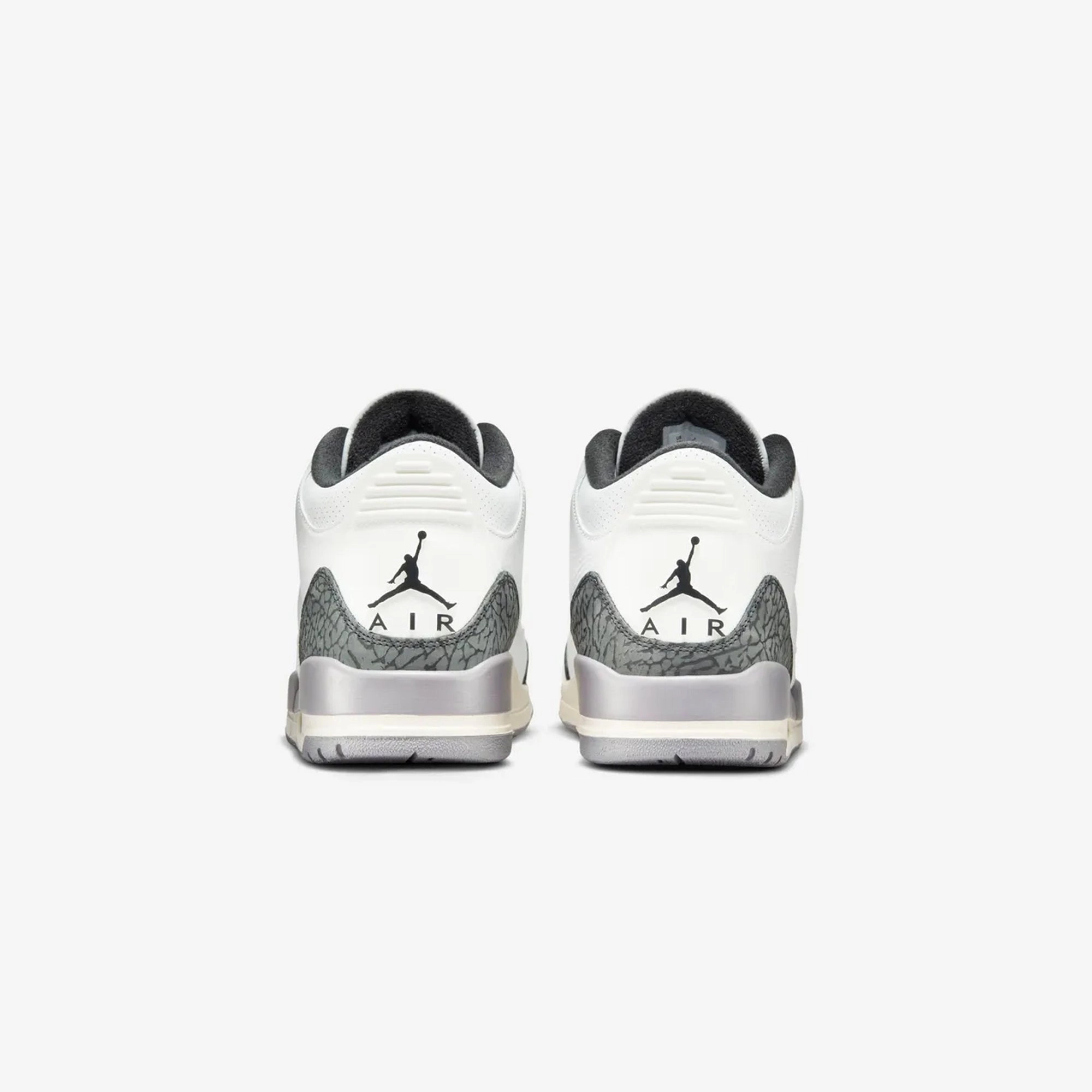 JORDAN | AIR JORDAN 3 { CEMENT GREY