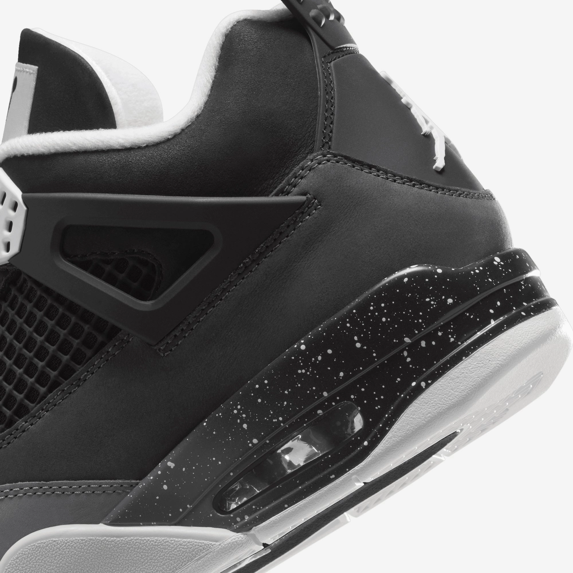 Jordan | AIR JORDAN 4 RETRO FEAR { BLACK/WHITE-ANTHRACITE-BLACK