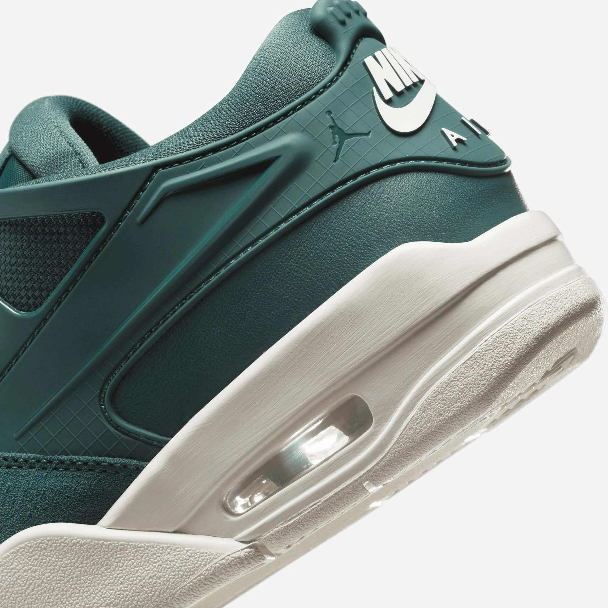 JORDAN | AIR JORDAN 4 RM { OXIDIZED GREEN/WHITE-SAIL
