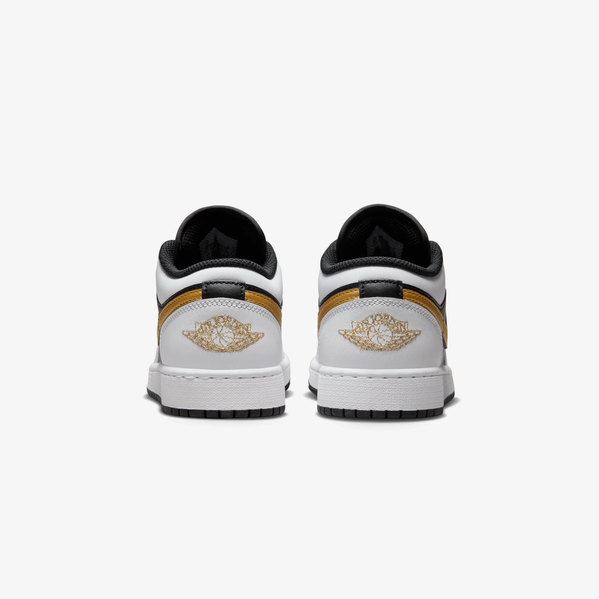 JORDAN | AIR JORDAN LOW 1 (GS) { WHITE/METALLIC GOLD-BLACK
