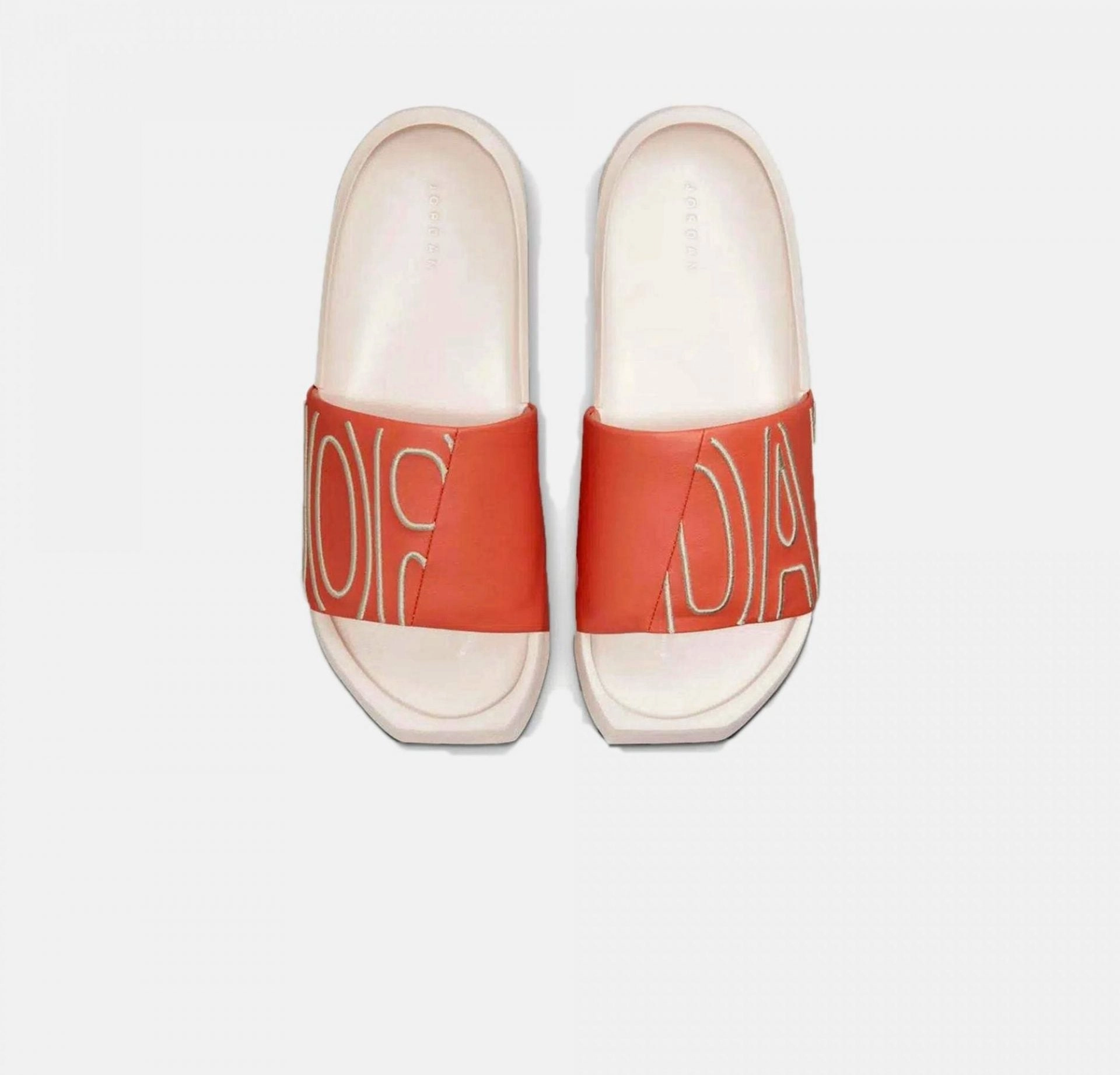 Jordan | JORDAN NOLA SLIDE