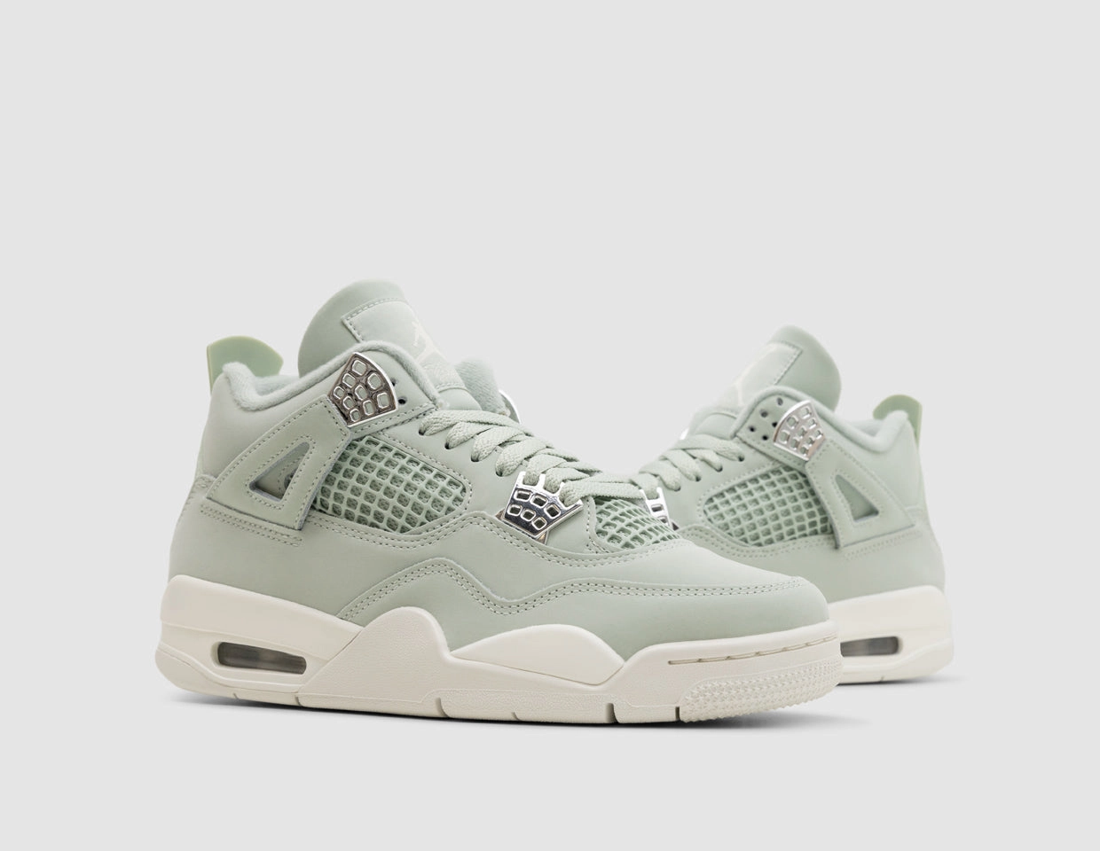 Jordan Women's 4 Retro Seafoam / Sail - Metallic Silver