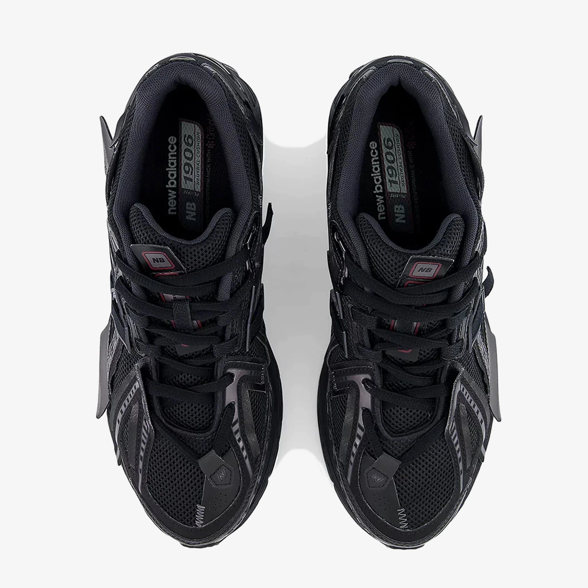 New Balance | 1906 { BLACK/GREY
