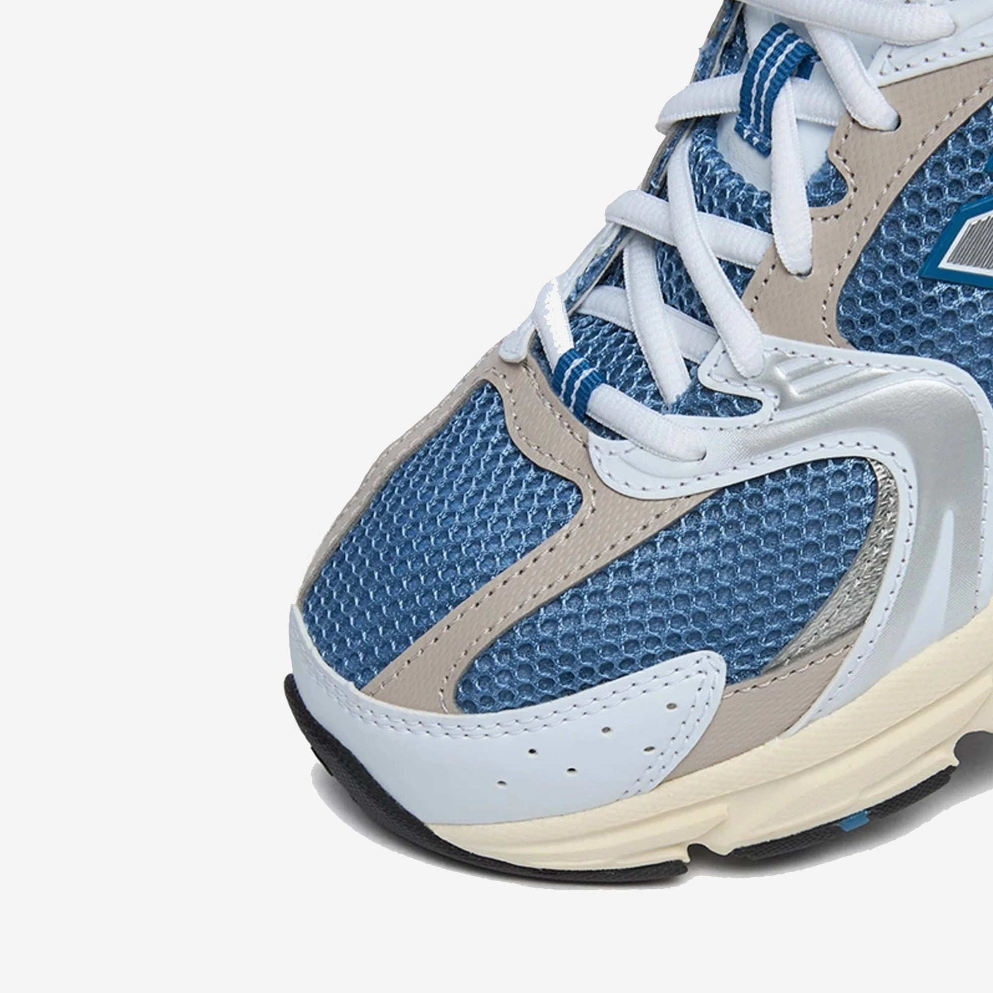 New Balance | 530 { BLUE