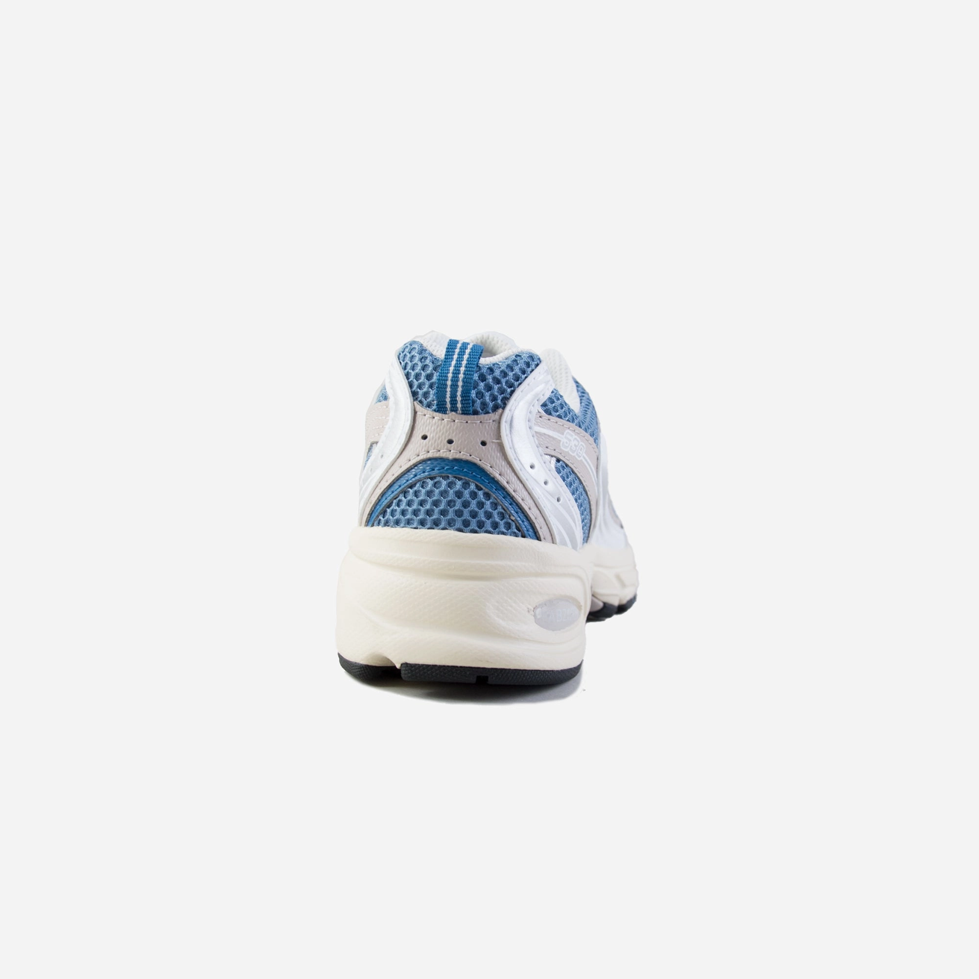 New Balance | 530 { BLUE