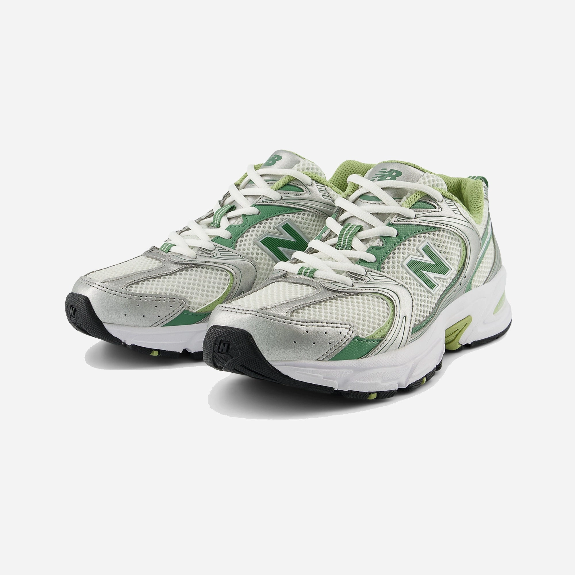 New Balance | 530 { GREEN/WHITE