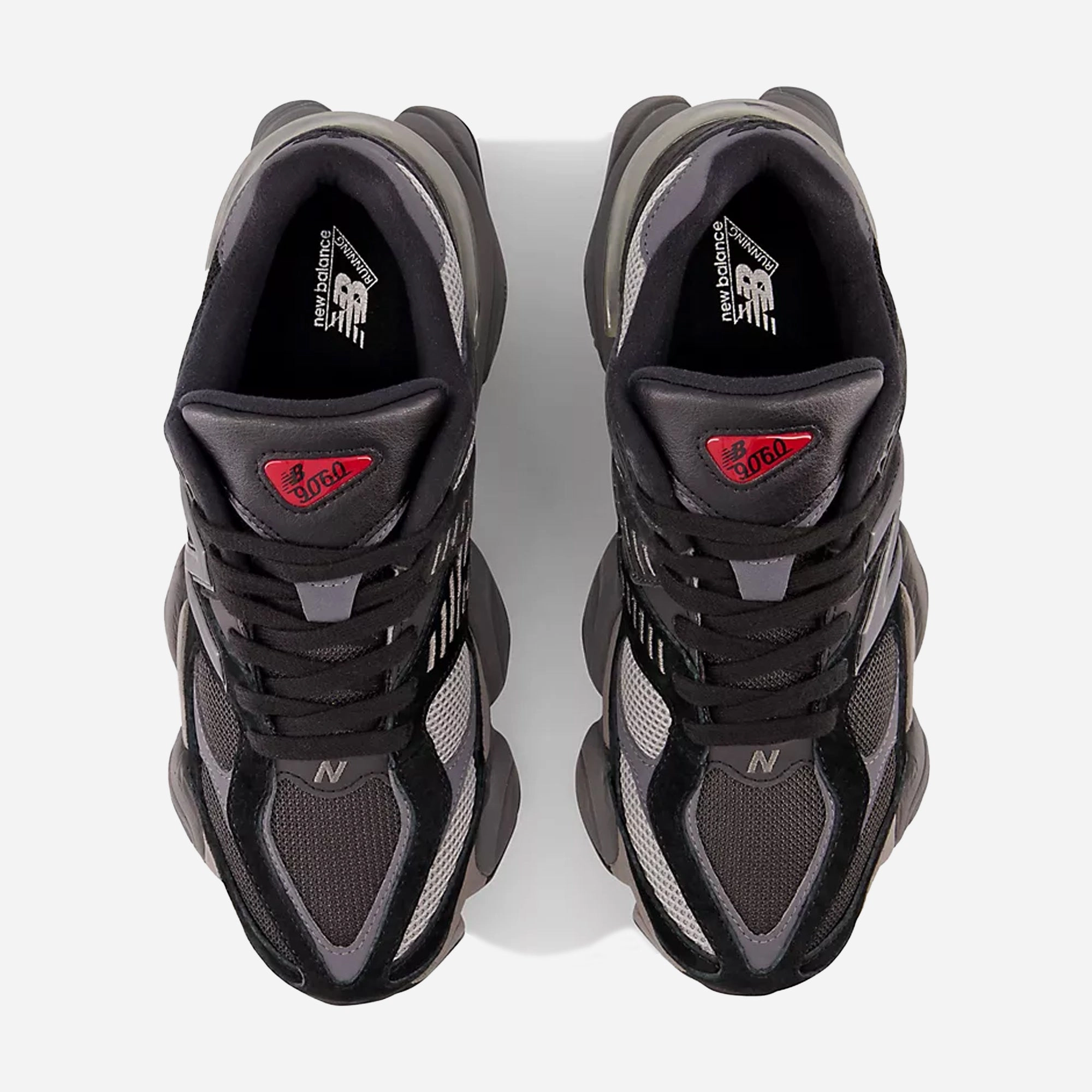 New Balance | 9060  { BLACK/CASTLEROCK/RAIN CLOUD