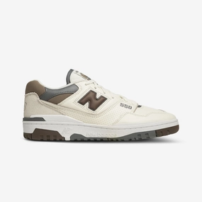 New Balance | BB550 { OFF WHITE/BROWN
