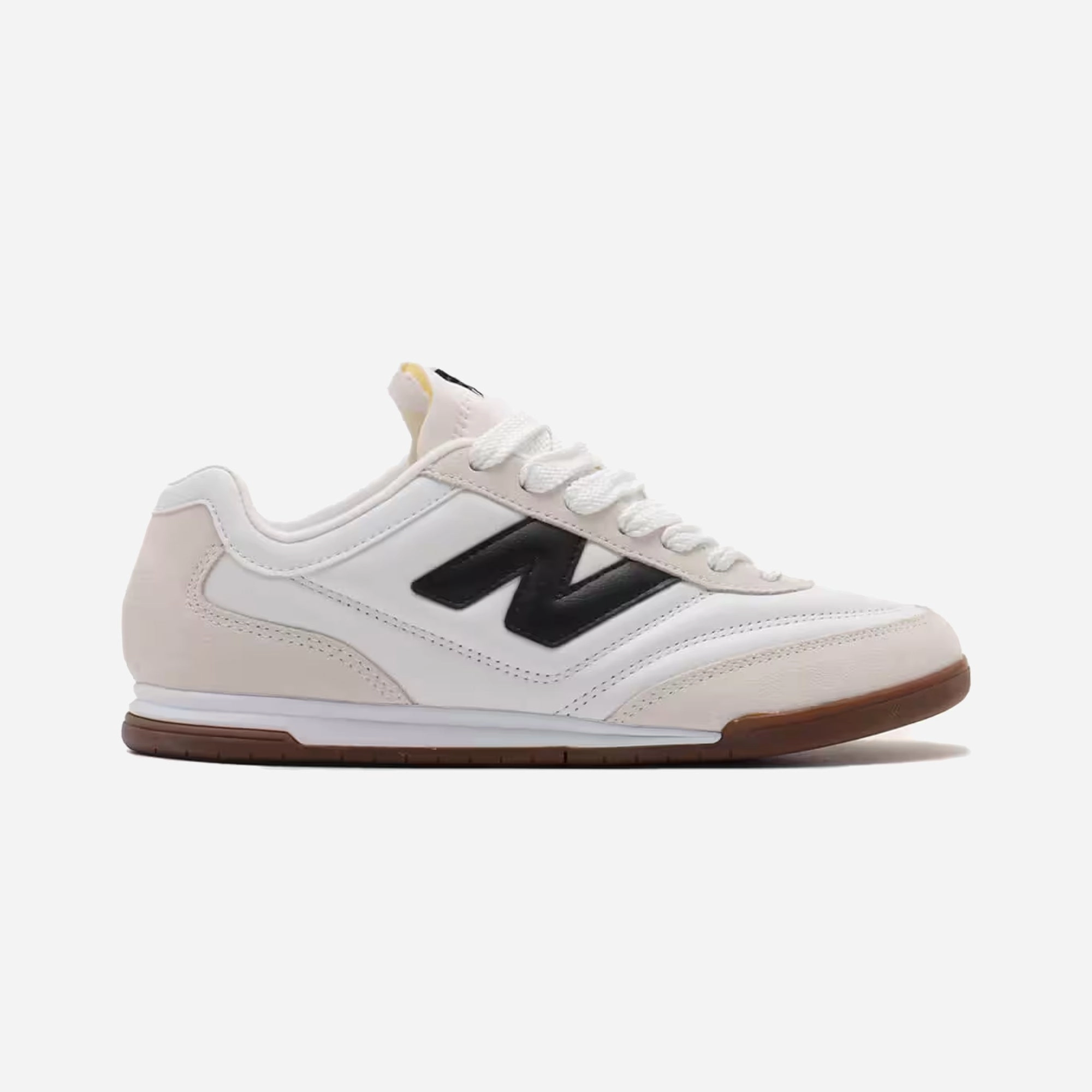 New Balance | RC42 { WHITE/BLACK