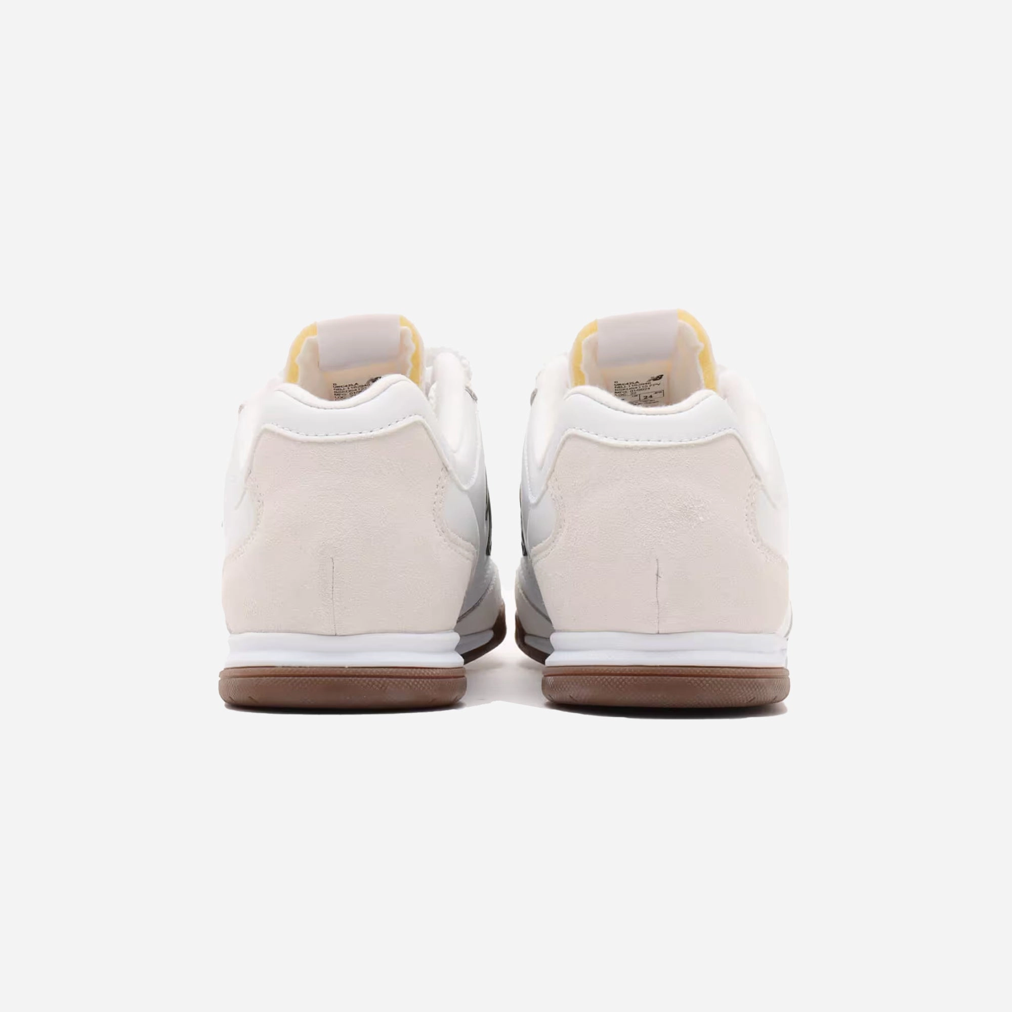 New Balance | RC42 { WHITE/BLACK