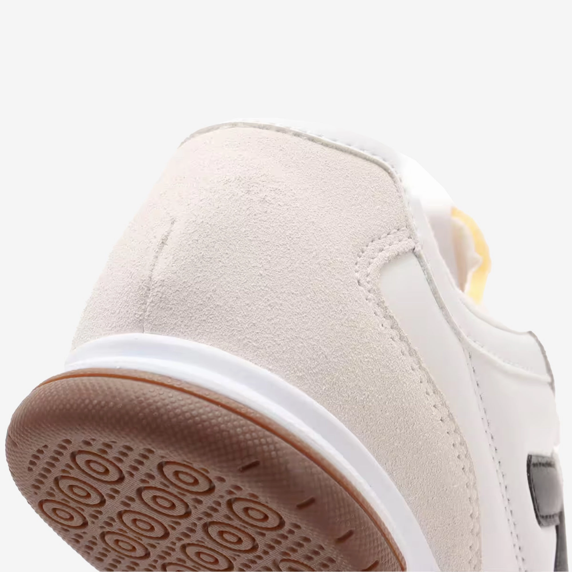 New Balance | RC42 { WHITE/BLACK