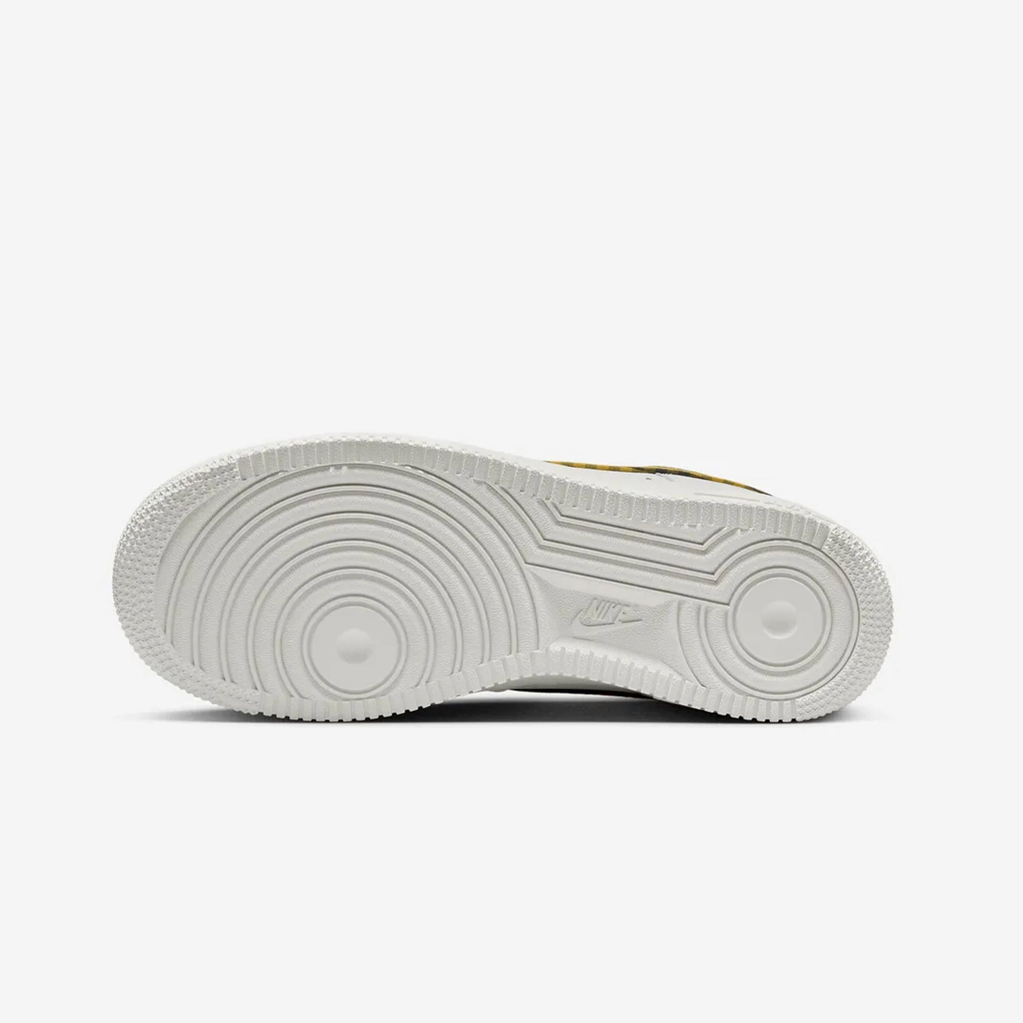 Nike | AIR FORCE 1 '07 { SUMMIT WHITE/BRONZINE-BLACK