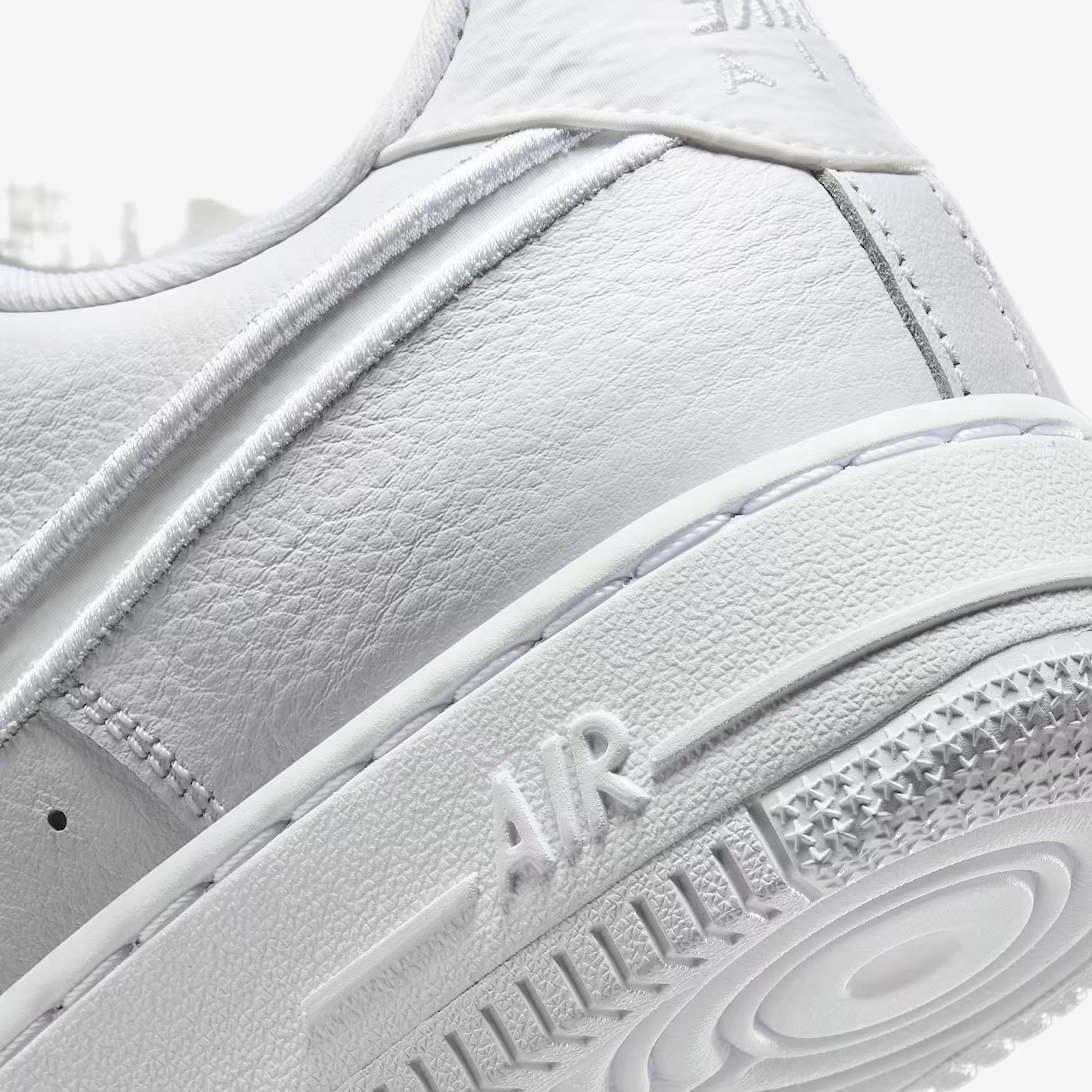NIKE | AIR FORCE 1 LOW DANCE { SUMMIT WHITE/METALLIC SILVER-PHOTON DUST