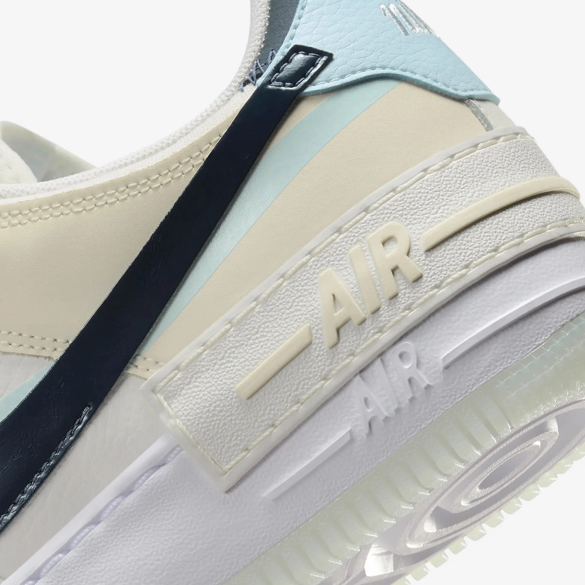 NIKE | AIR FORCE 1 SHADOW { SAIL/ARMORY NAVY-GLACIER BLUE