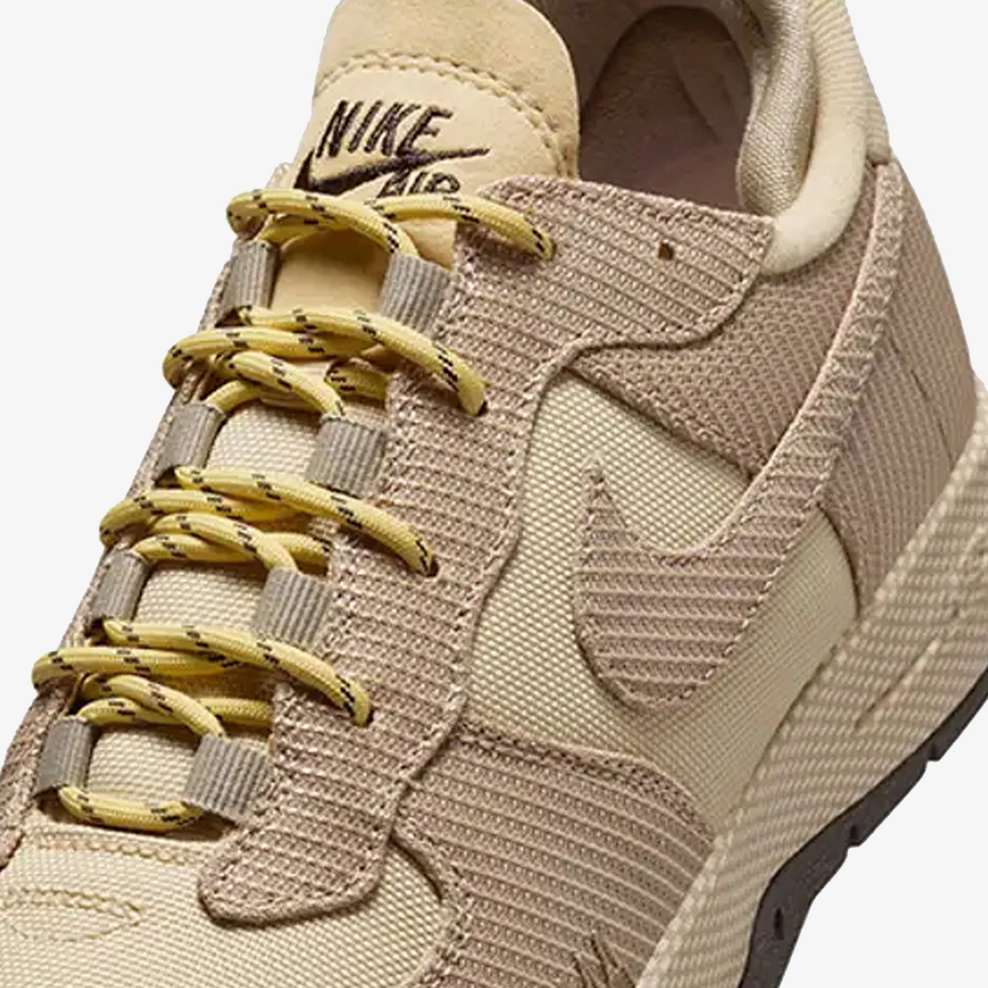 Nike | AIR FORCE 1 WILD  { SESAME/SESAME-BAROQUE BROWN-KHAKI
