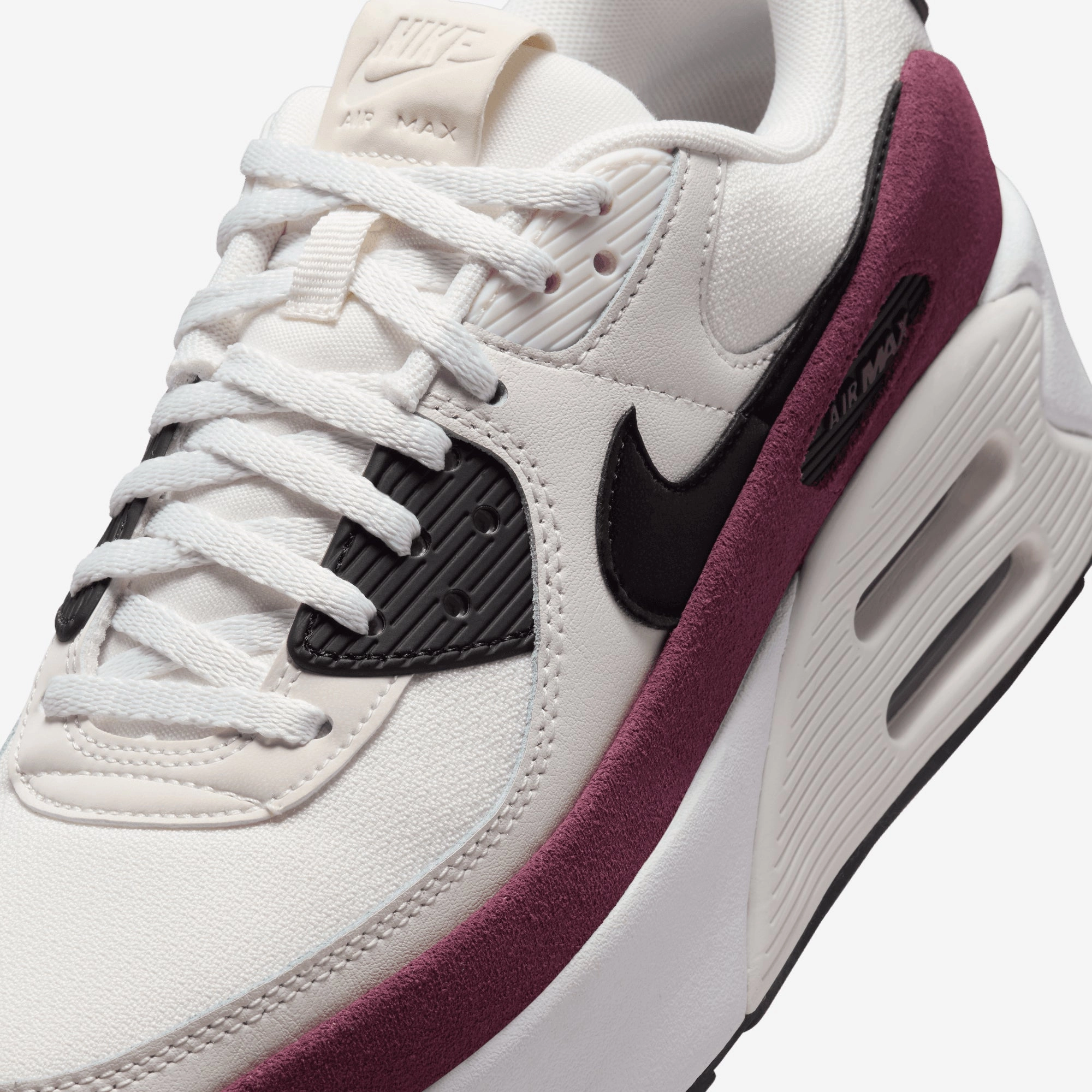 Nike | AIR MAX 90 LV8  { SAIL/BLACK-NIGHT MAROON-PHANTOM