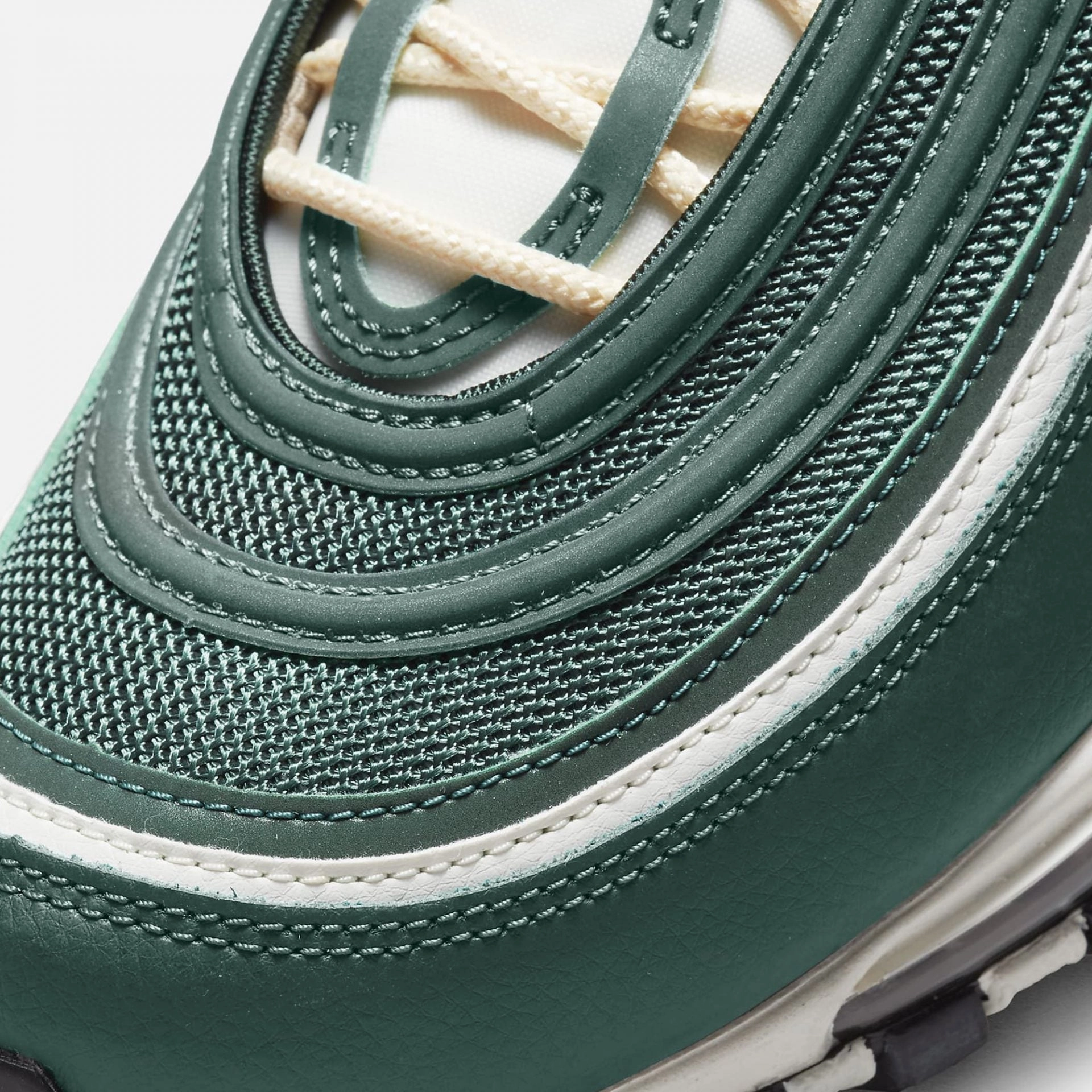 Nike | AIR MAX 97 SE  { GREEN