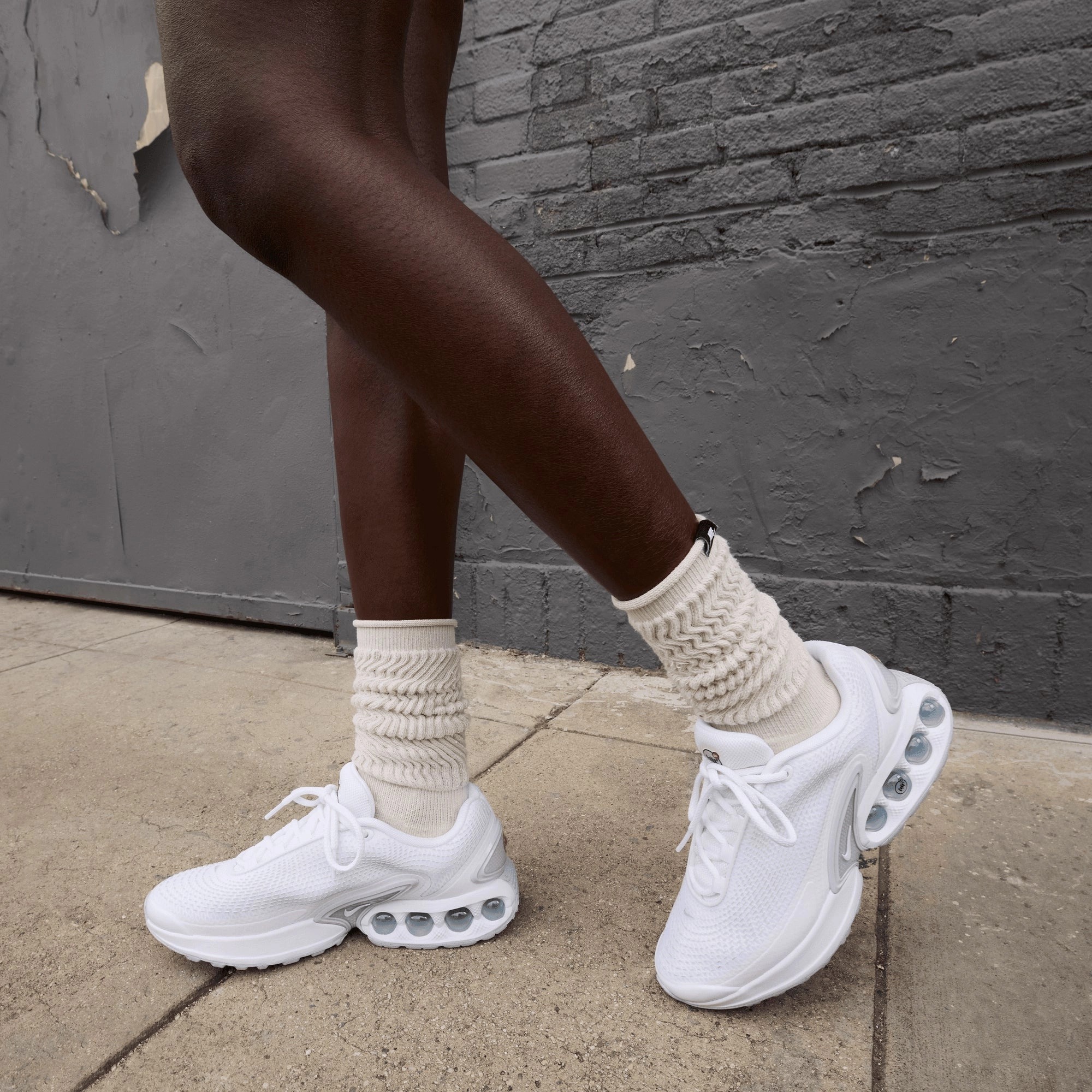 Nike | AIR MAX DN { WHITE/WHITE-WHITE-METALLIC SILVER