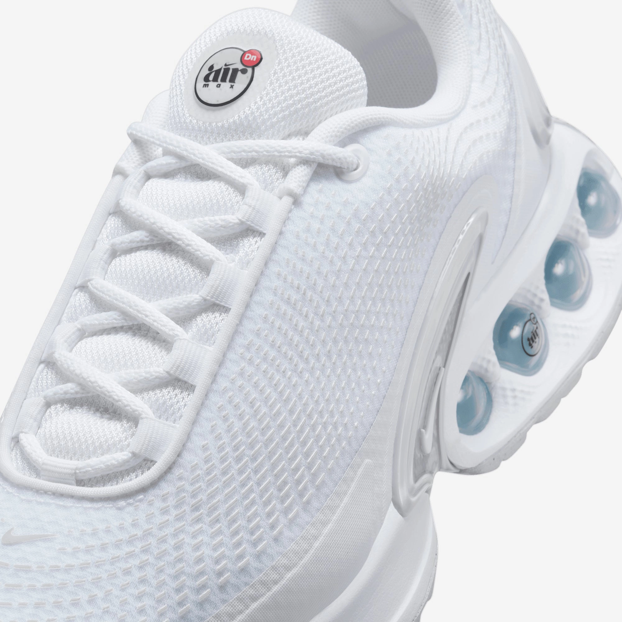 Nike | AIR MAX DN { WHITE/WHITE-WHITE-METALLIC SILVER