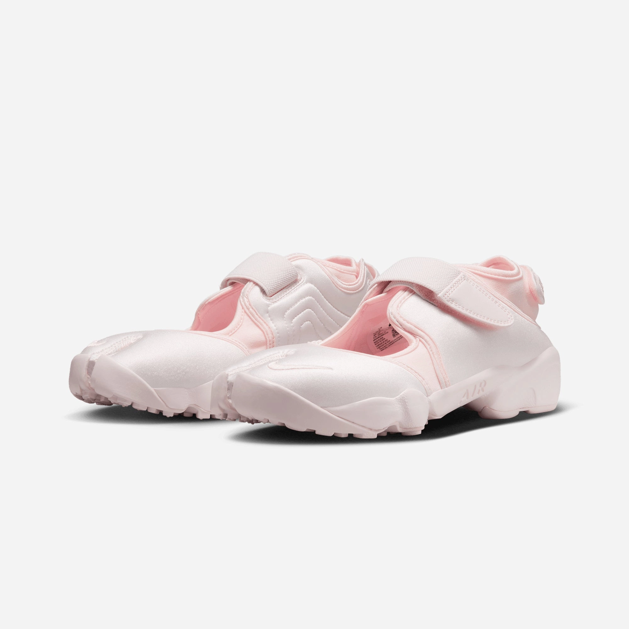 NIKE | AIR RIFT SE { LIGHT SOFT PINK/LIGHT SOFT PINK