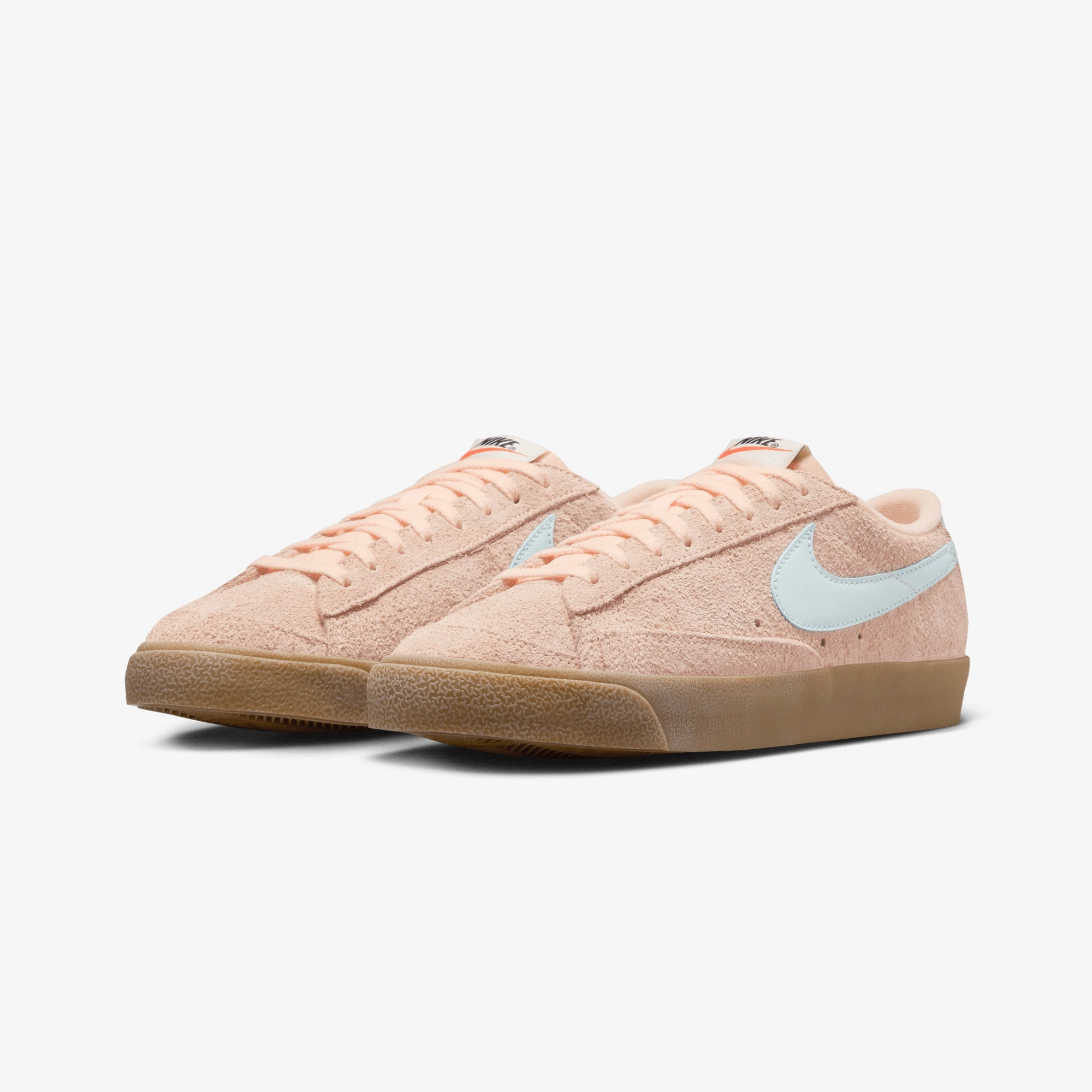 NIKE | BLAZER LOW '77 VINTAGE { CRIMSON TINT/GLACIER BLUE
