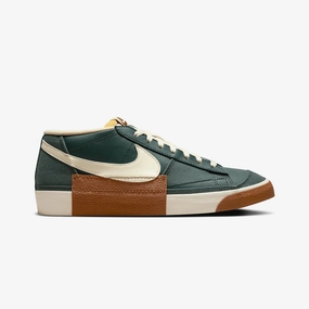 NIKE | BLAZER LOW PRO CLUB { VINTAGE GREEN/COCONUT MILK