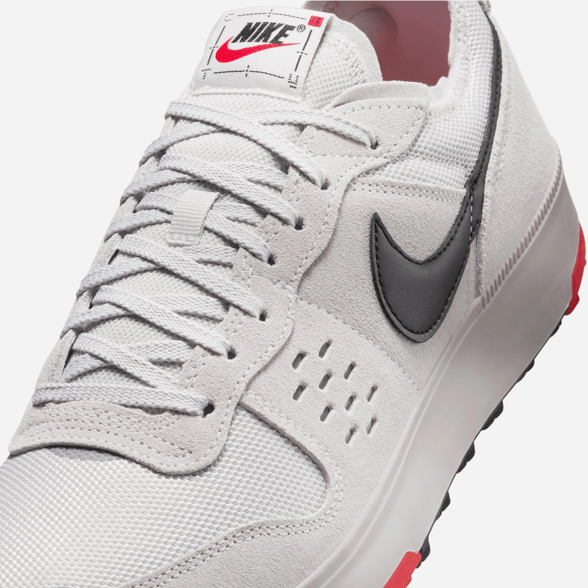 Nike | C1TY { COLLEGE GREY/BLACK-VAST GREY-FIRE RED