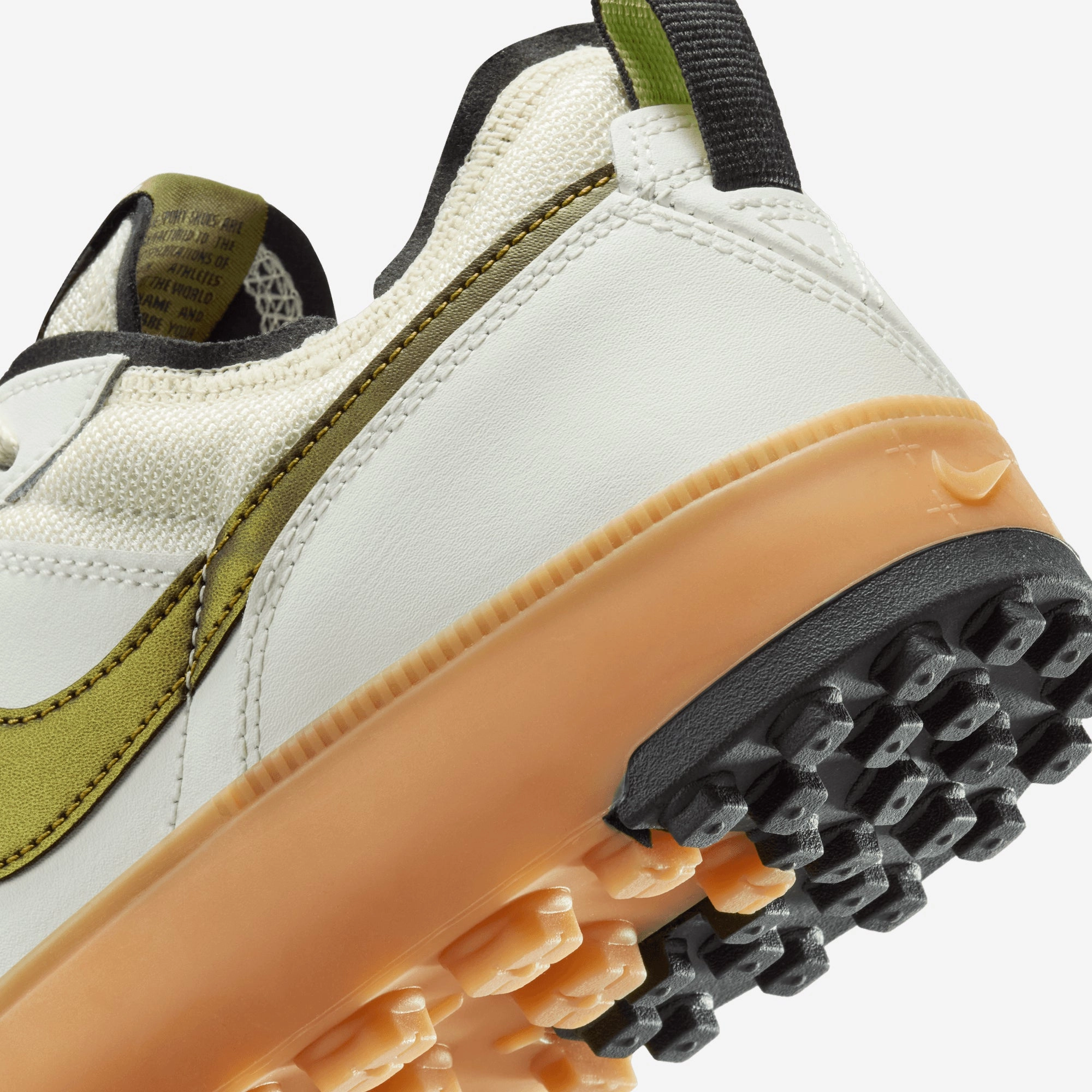 Nike | C1TY { SAIL/PACIFIC MOSS-COCONUT MILK