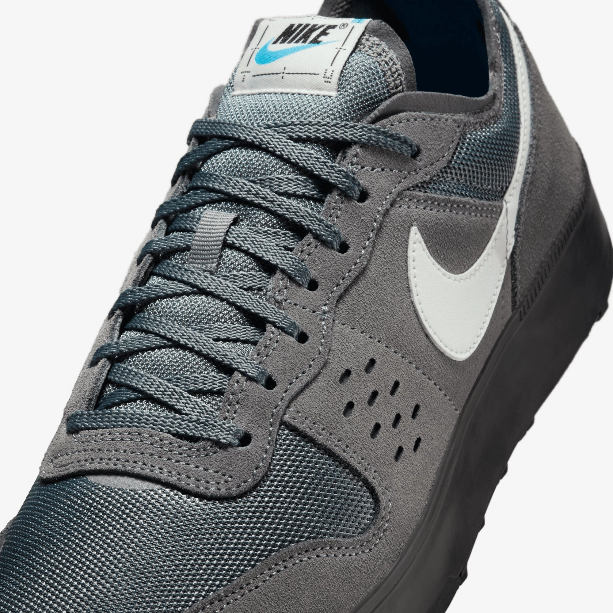 Nike | C1TY {GREY/WHITE