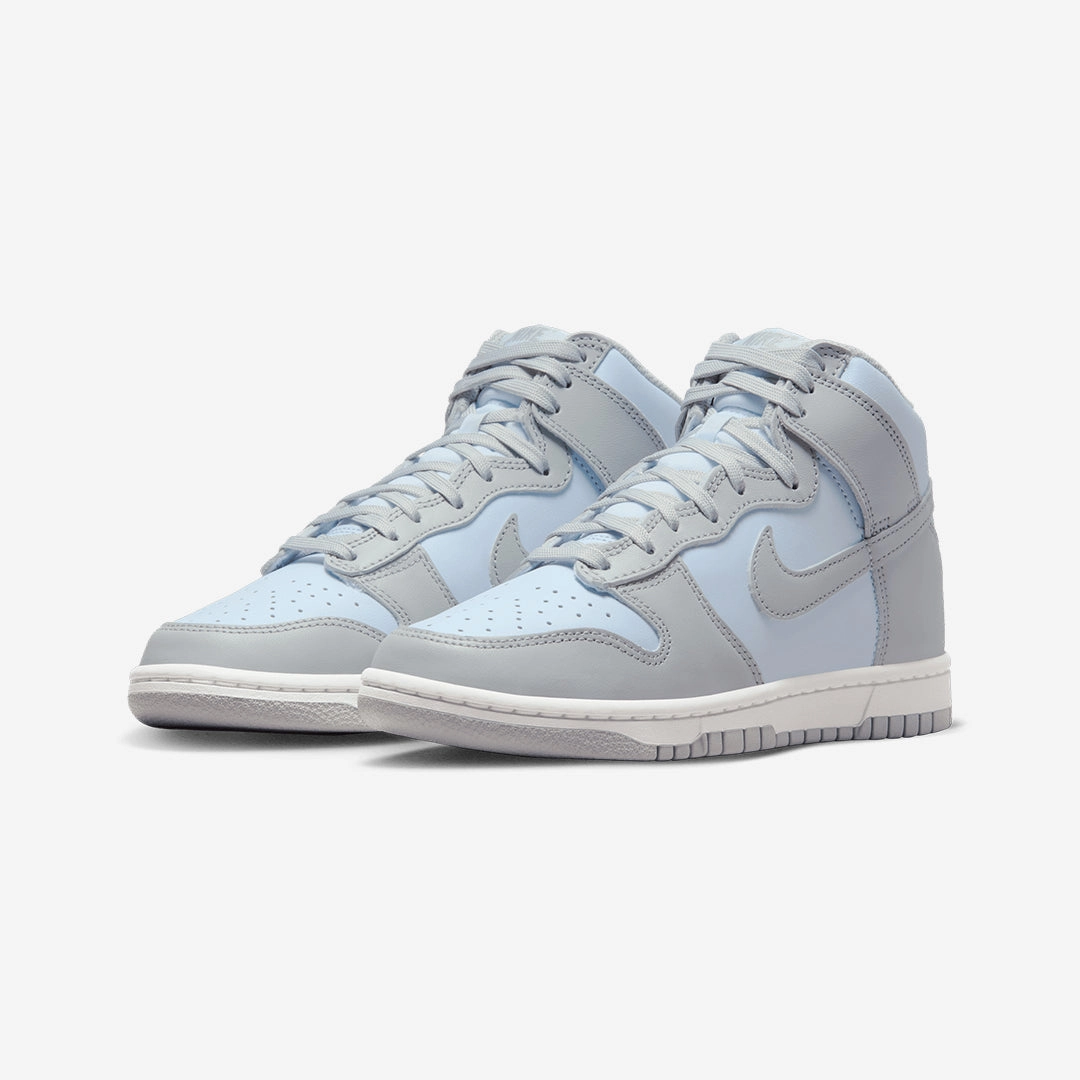 Nike | DUNK HIGH  { BLUE TINT/LT SMOKE GREY-SUMMIT WHITE