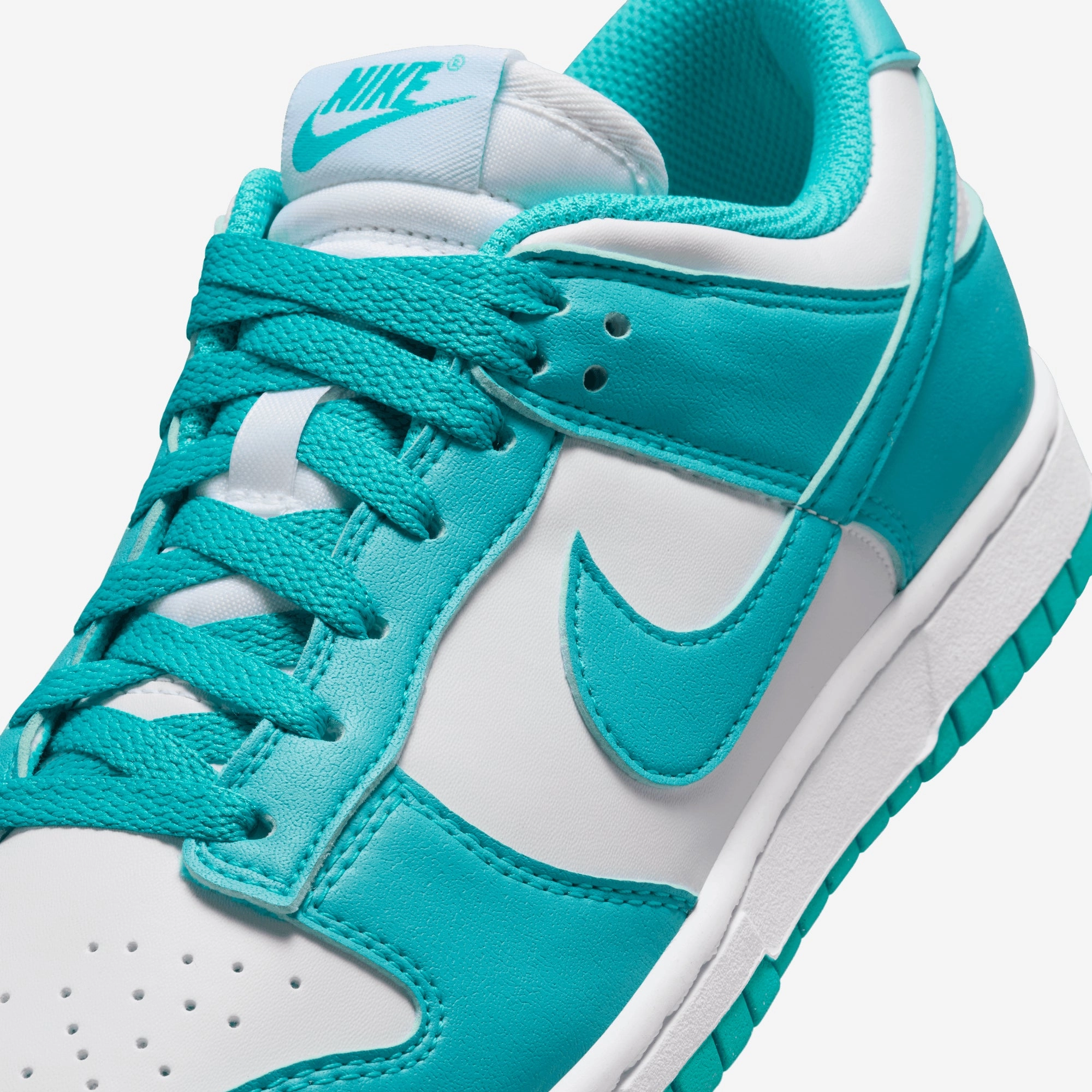 NIKE | DUNK LOW { WHITE/DUSTY CACTUS